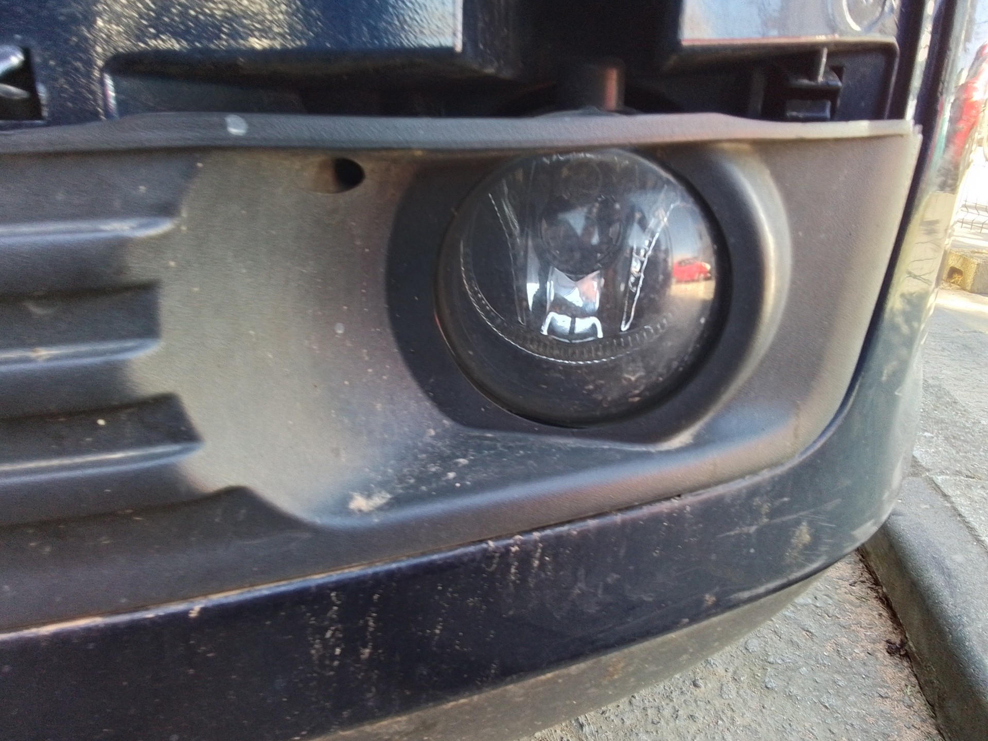 Recambio de faro antiniebla izquierdo para ford focus berlina (cap) ghia referencia OEM IAM   