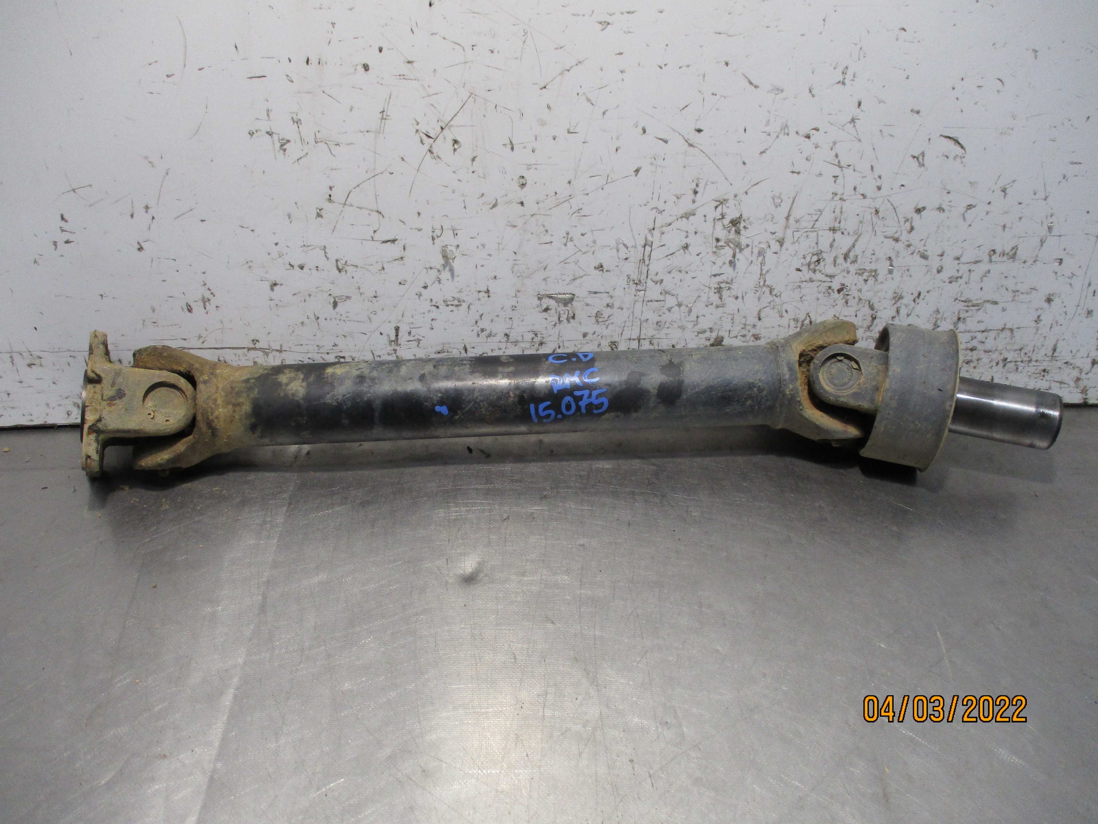 Recambio de transmision central delantera para mitsubishi l 200 (k6/7) 2.5 td cat referencia OEM IAM   