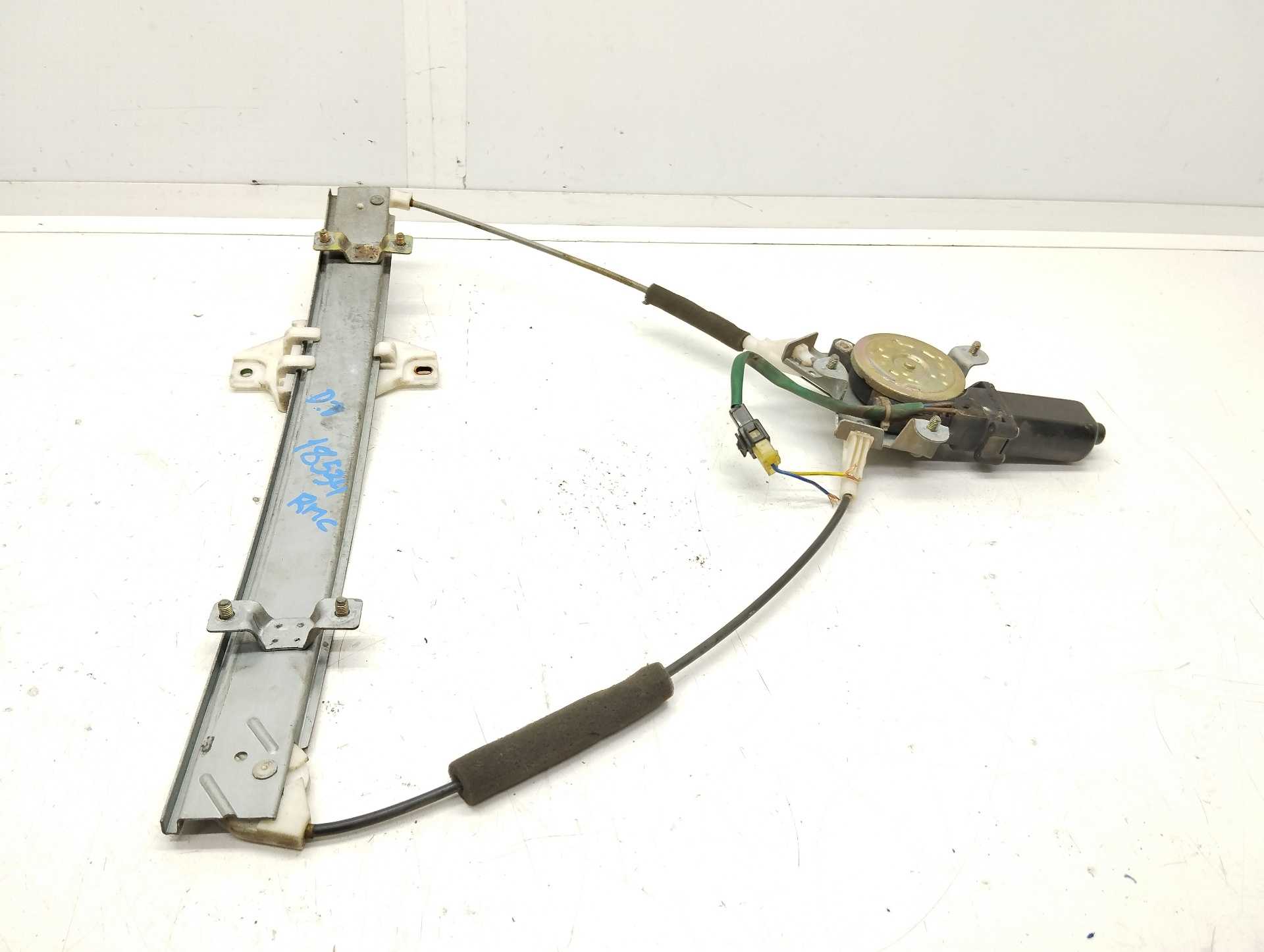 Recambio de elevalunas delantero derecho para daewoo lanos 1.4 cat referencia OEM IAM   