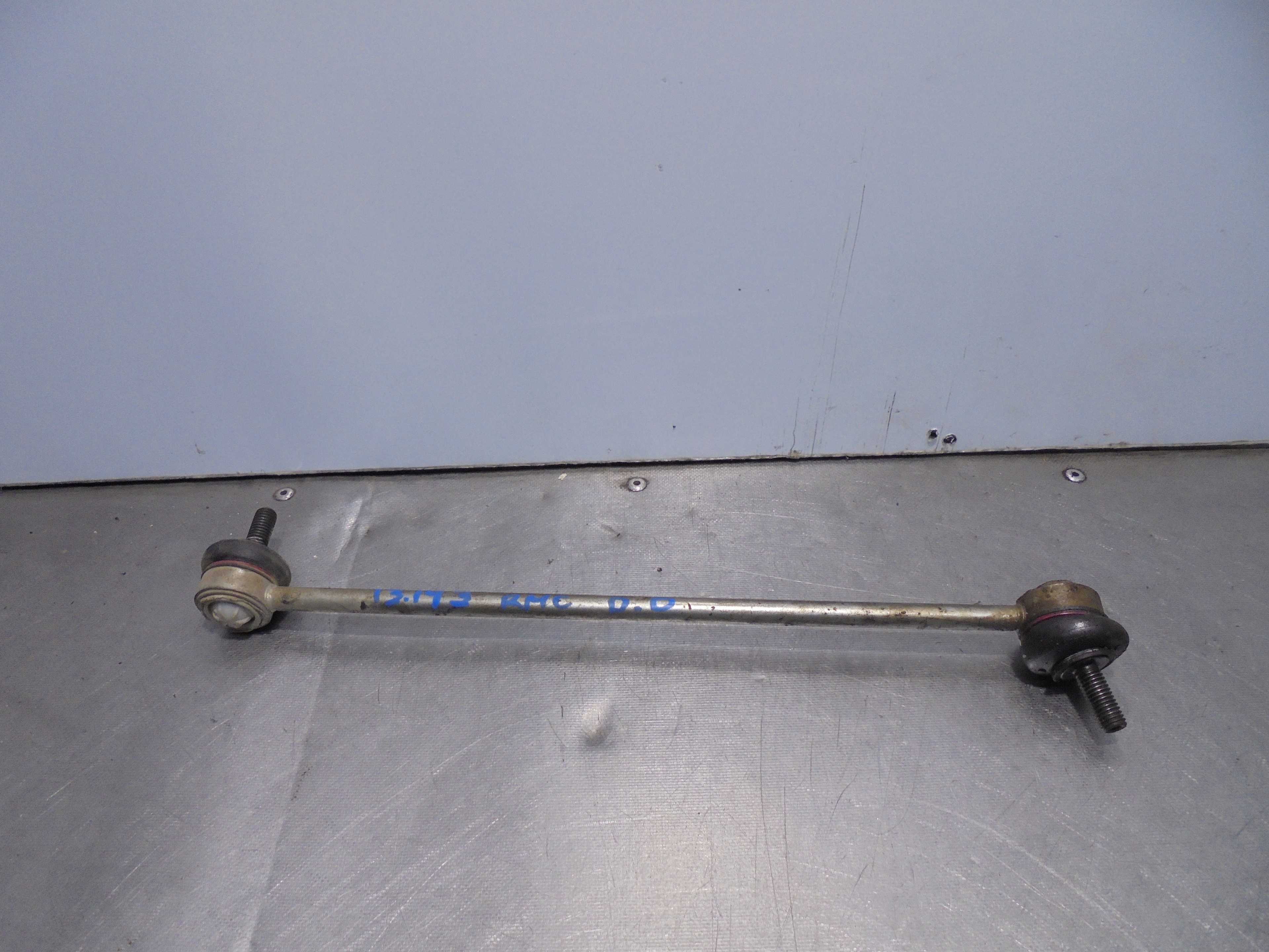 Recambio de bieleta estabilizadora delantera derecha para peugeot 307 (s1) xr clim referencia OEM IAM   