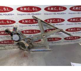 ELEVALUNAS DELANTERO DERECHO 8571058010 DENSO 