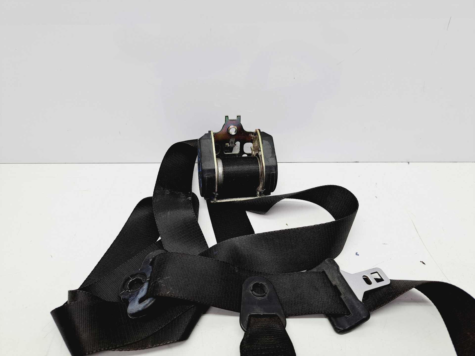 Recambio de cinturon seguridad delantero derecho para ford focus berlina (cak) ambiente referencia OEM IAM 5423382  