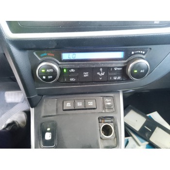 Recambio de mando climatizador para toyota auris hybrid active referencia OEM IAM   