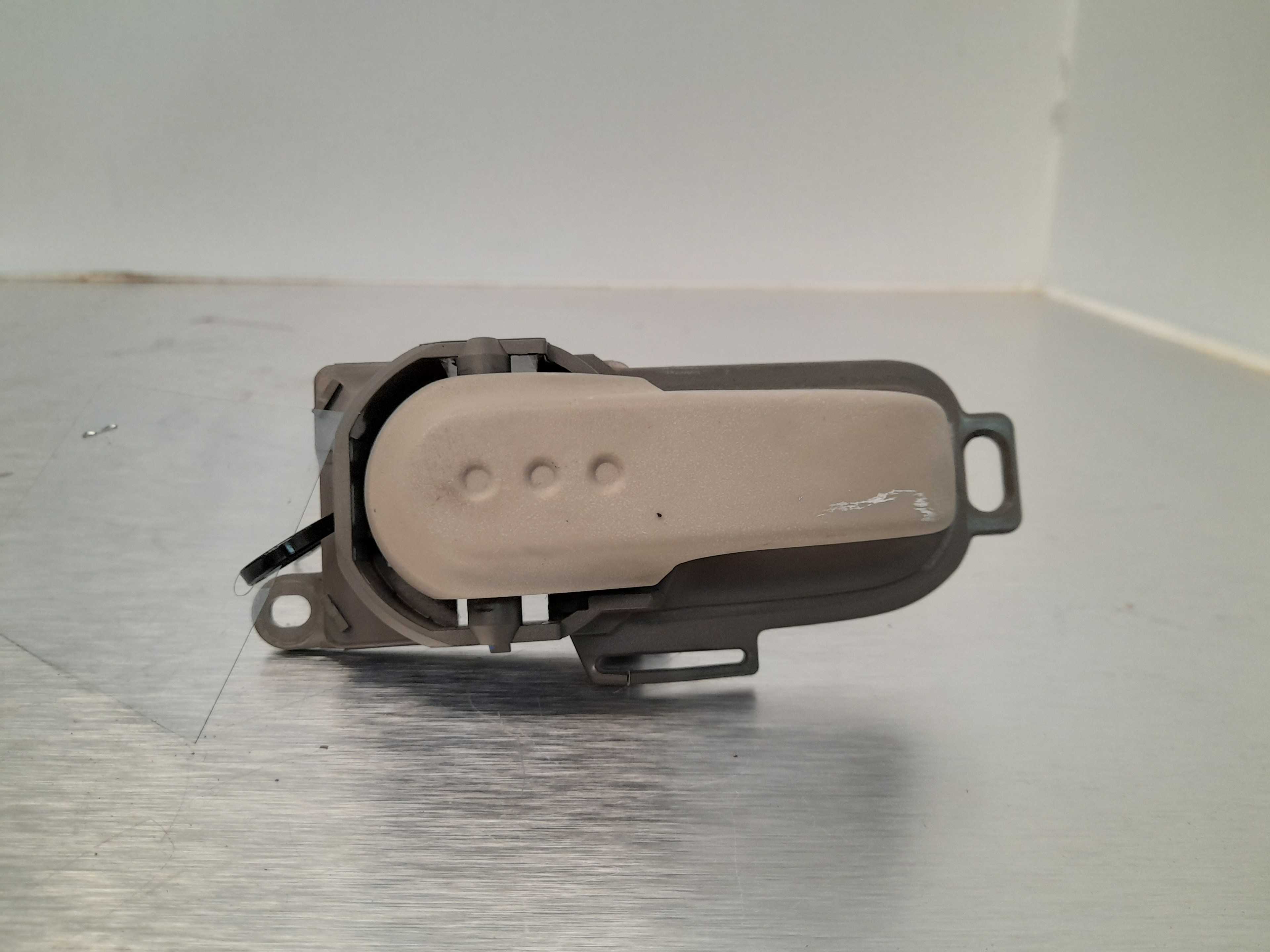 Recambio de maneta interior trasera izquierda para nissan micra (k12e) acenta referencia OEM IAM   