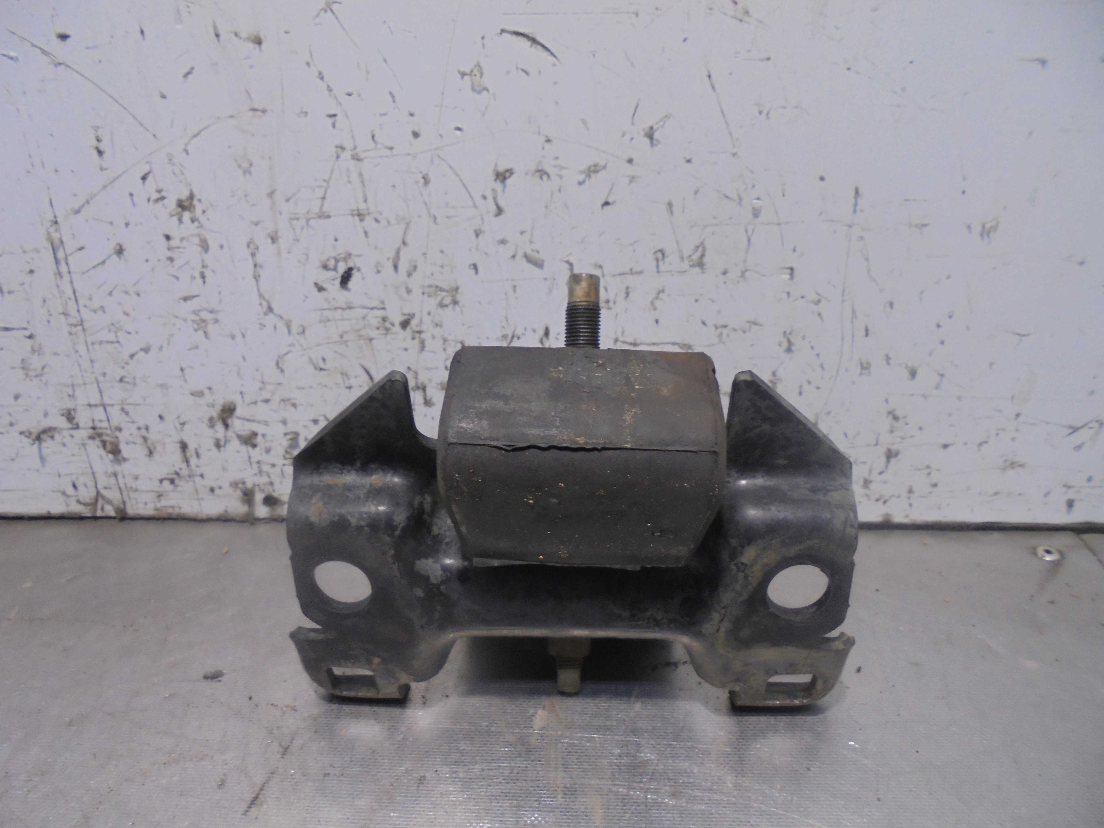 Recambio de soporte motor derecho para nissan pathfinder (r51) 2.5 dci chrome referencia OEM IAM   