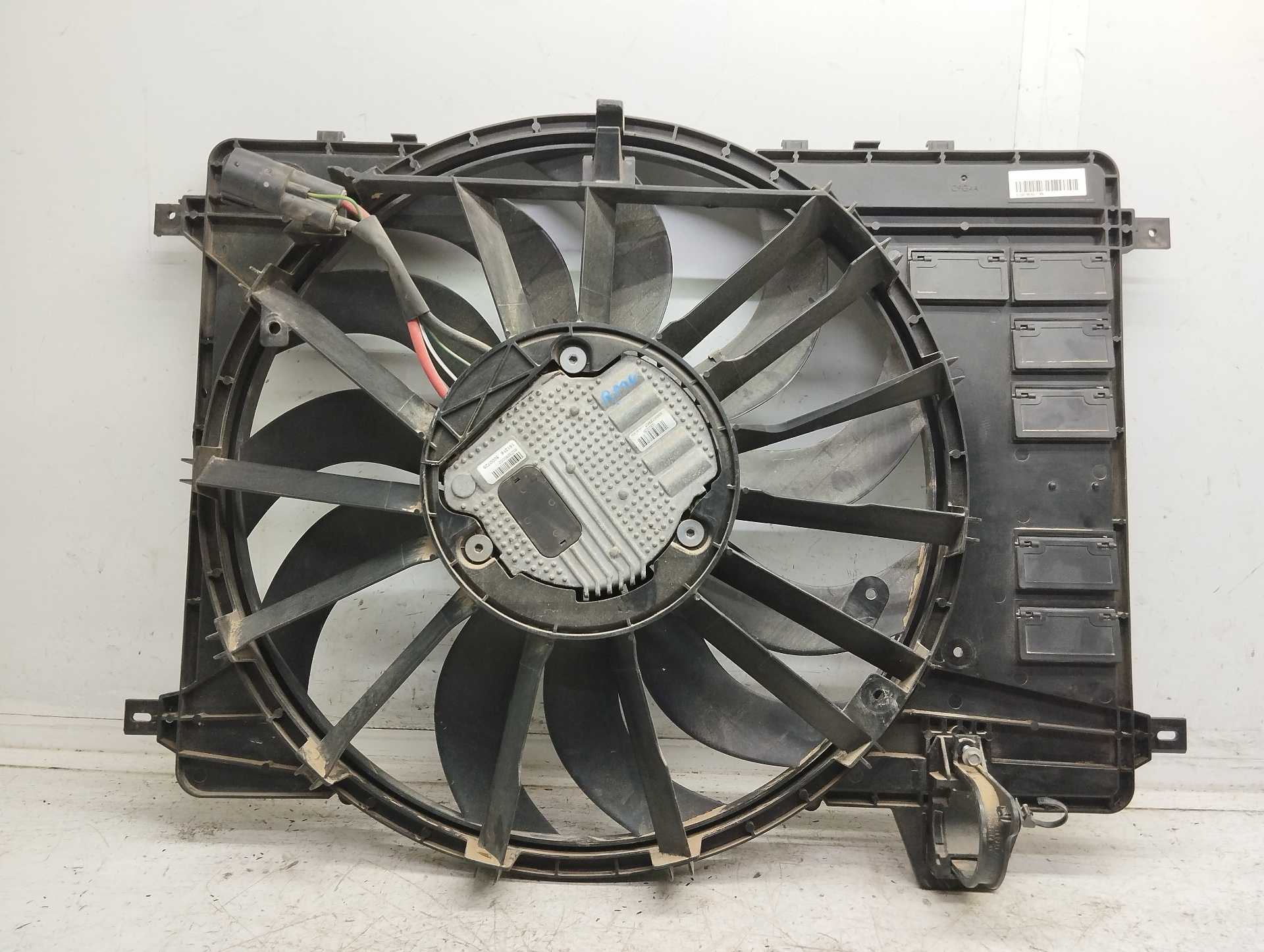 Recambio de electroventilador para land rover range rover evoque (l551) 2.0 d150 mhev 4x4 referencia OEM IAM GJ328C607BB  