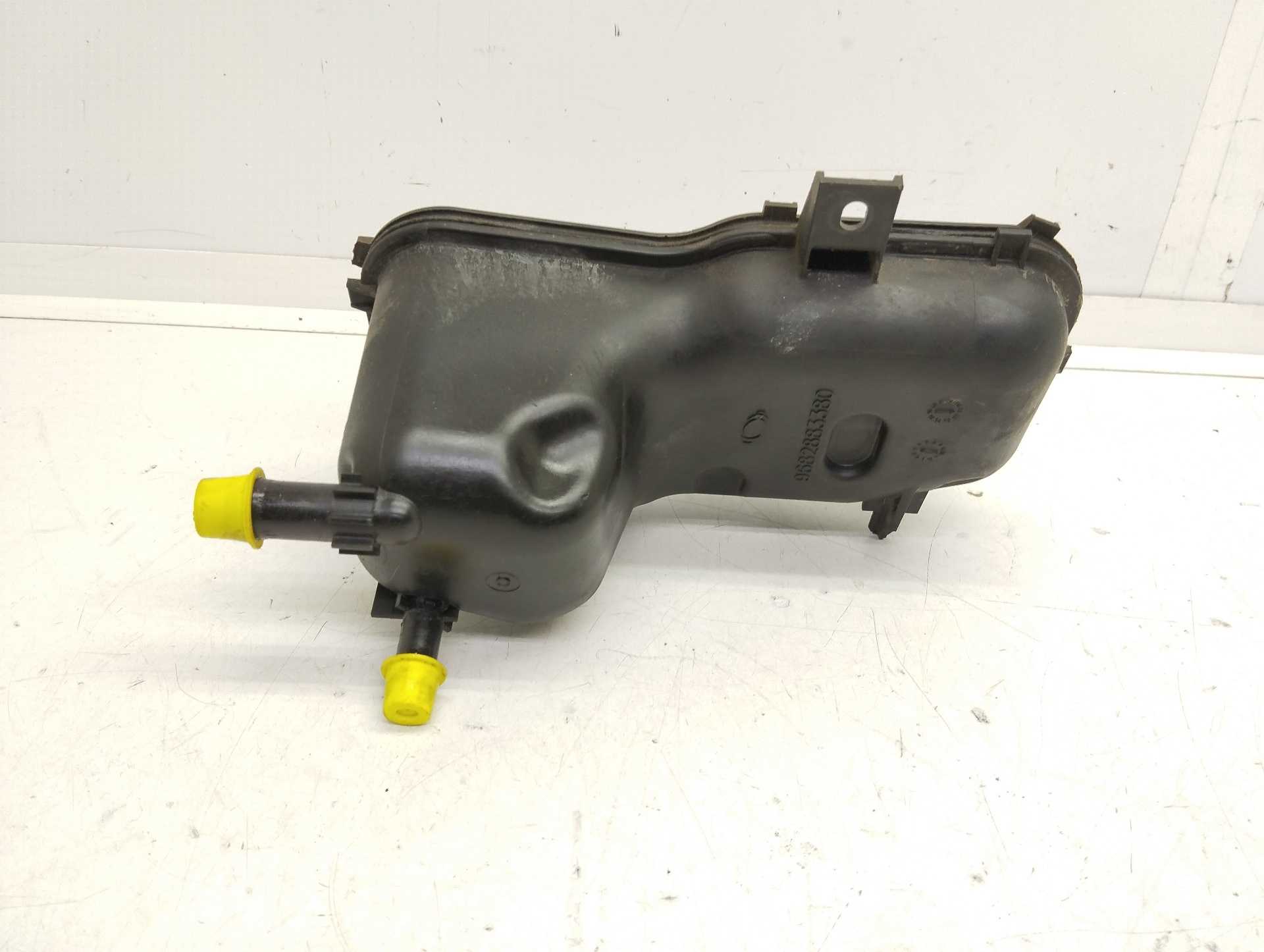 Recambio de deposito liquido direccion para citroën berlingo 1.6 16v hdi referencia OEM IAM 9682883380  