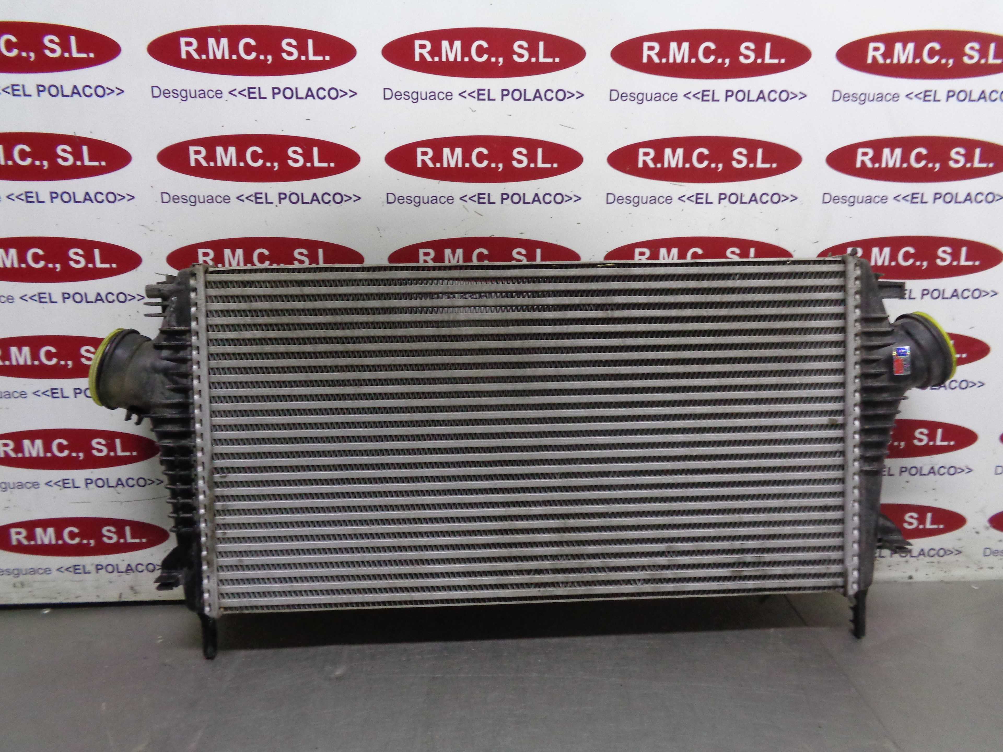 Recambio de intercooler para opel insignia berlina cosmo referencia OEM IAM 8ML376746481 BEHR 