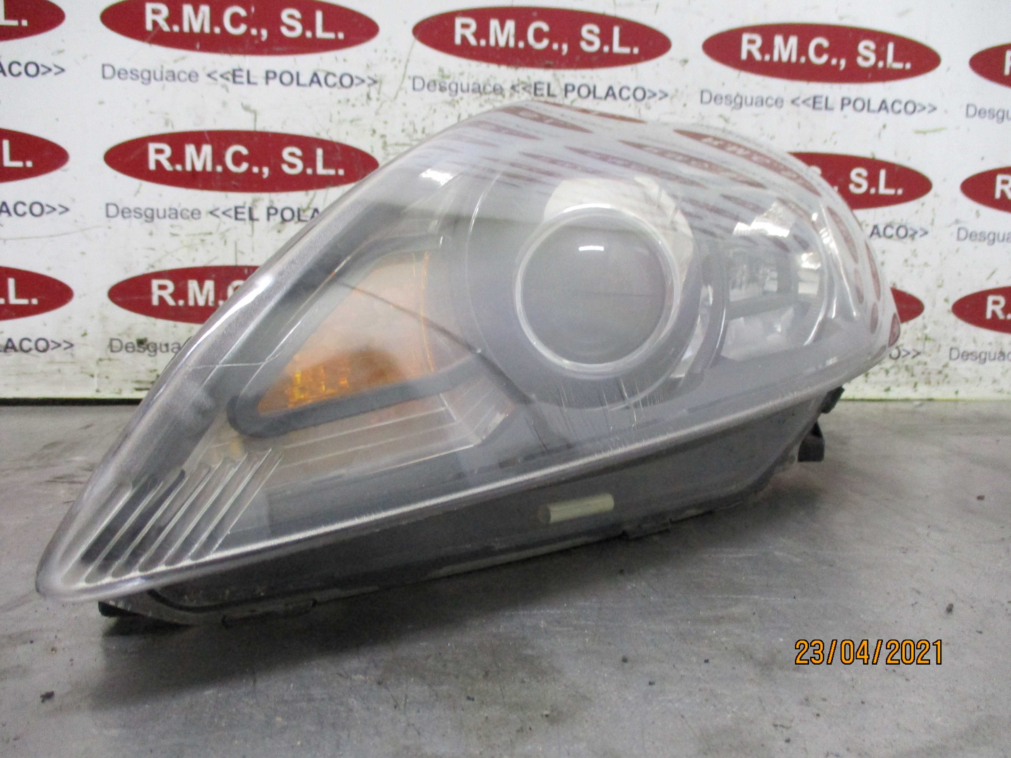 Recambio de faro izquierdo para ford focus sportbreak (cap) trend referencia OEM IAM   