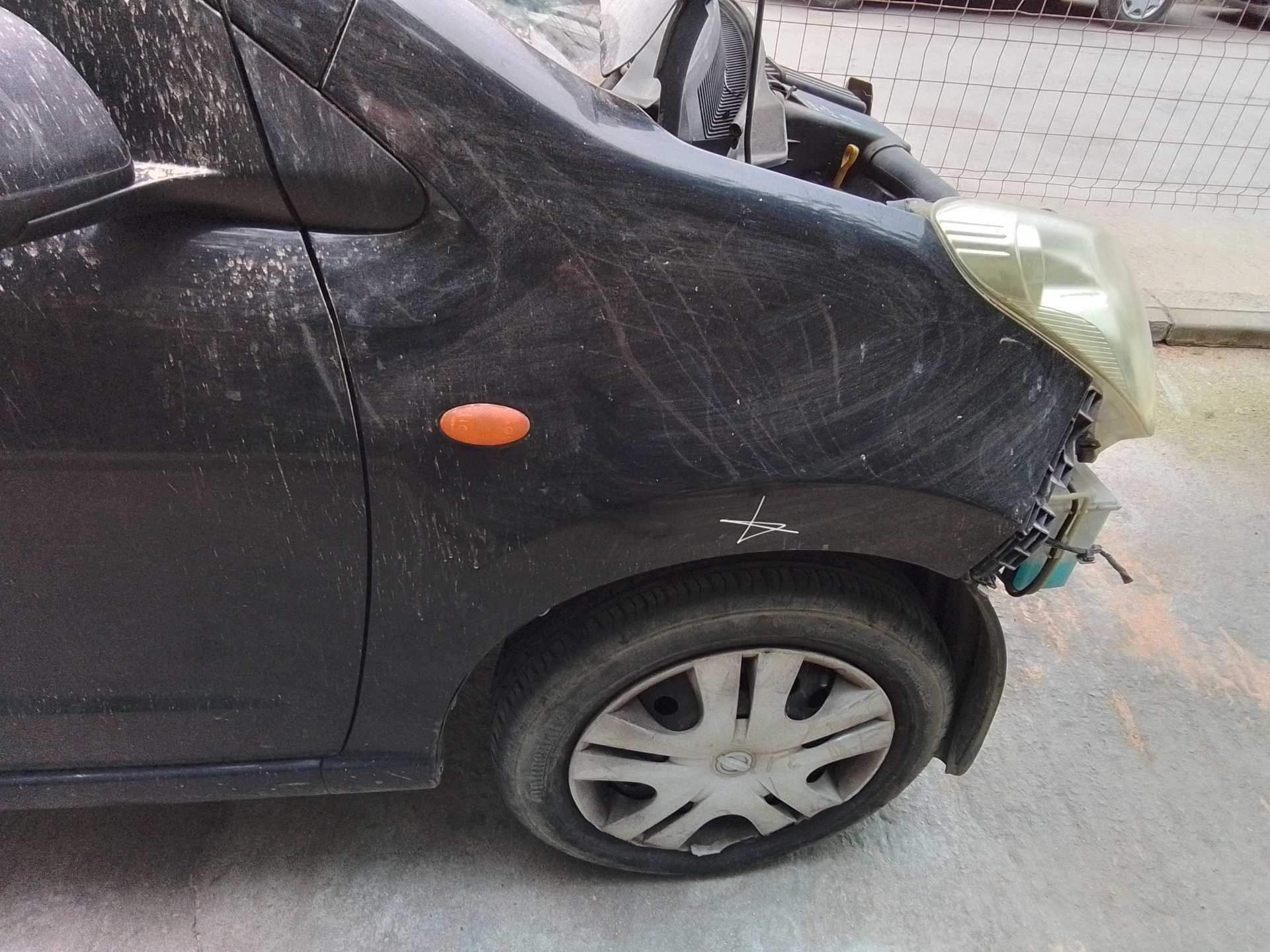 Recambio de aleta delantera derecha para nissan pixo (uao) acenta referencia OEM IAM   