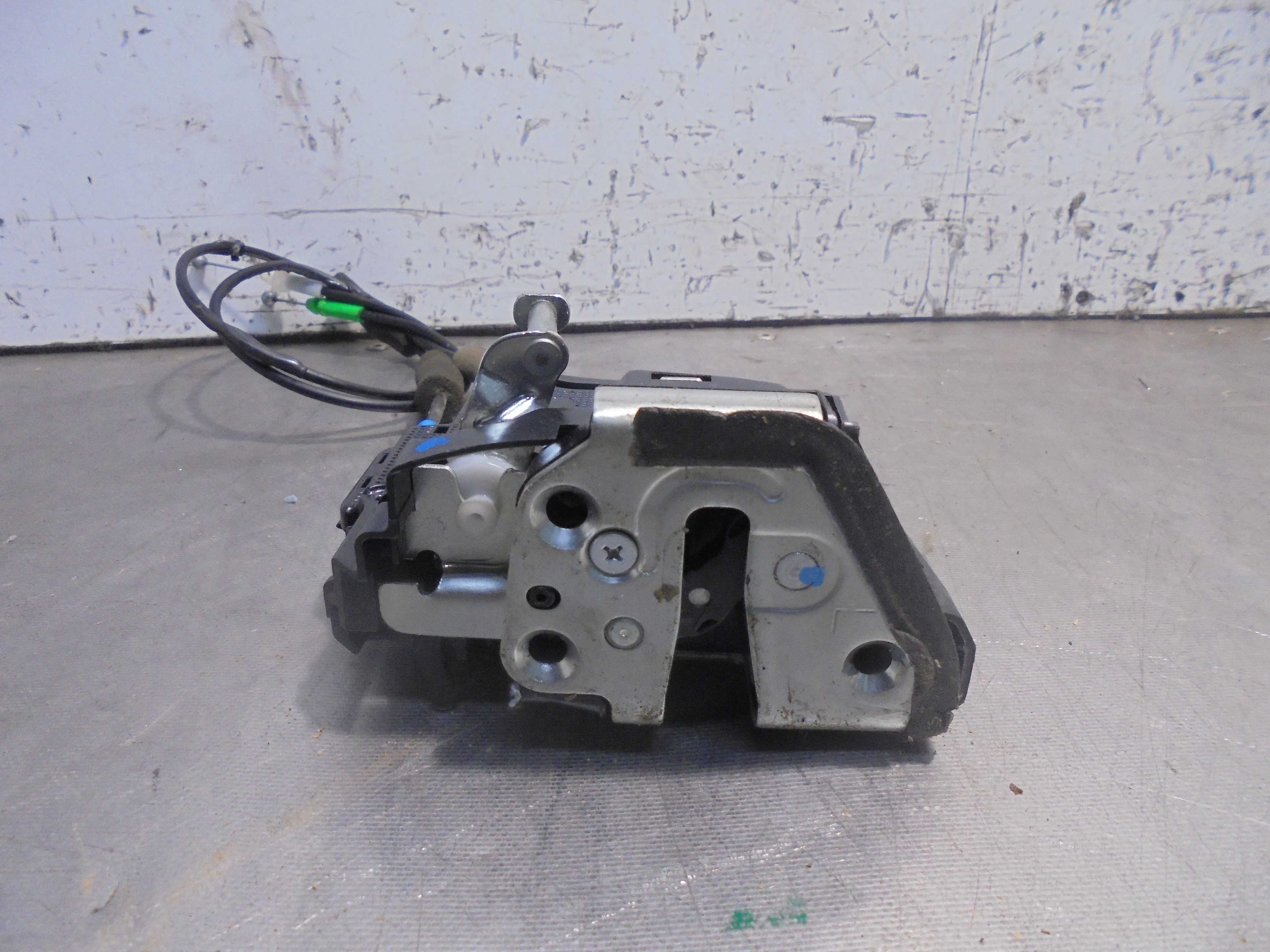 Recambio de cerradura puerta trasera izquierda para toyota avensis cross sport (t27) advance referencia OEM IAM  ELECTRICA 5 PUE