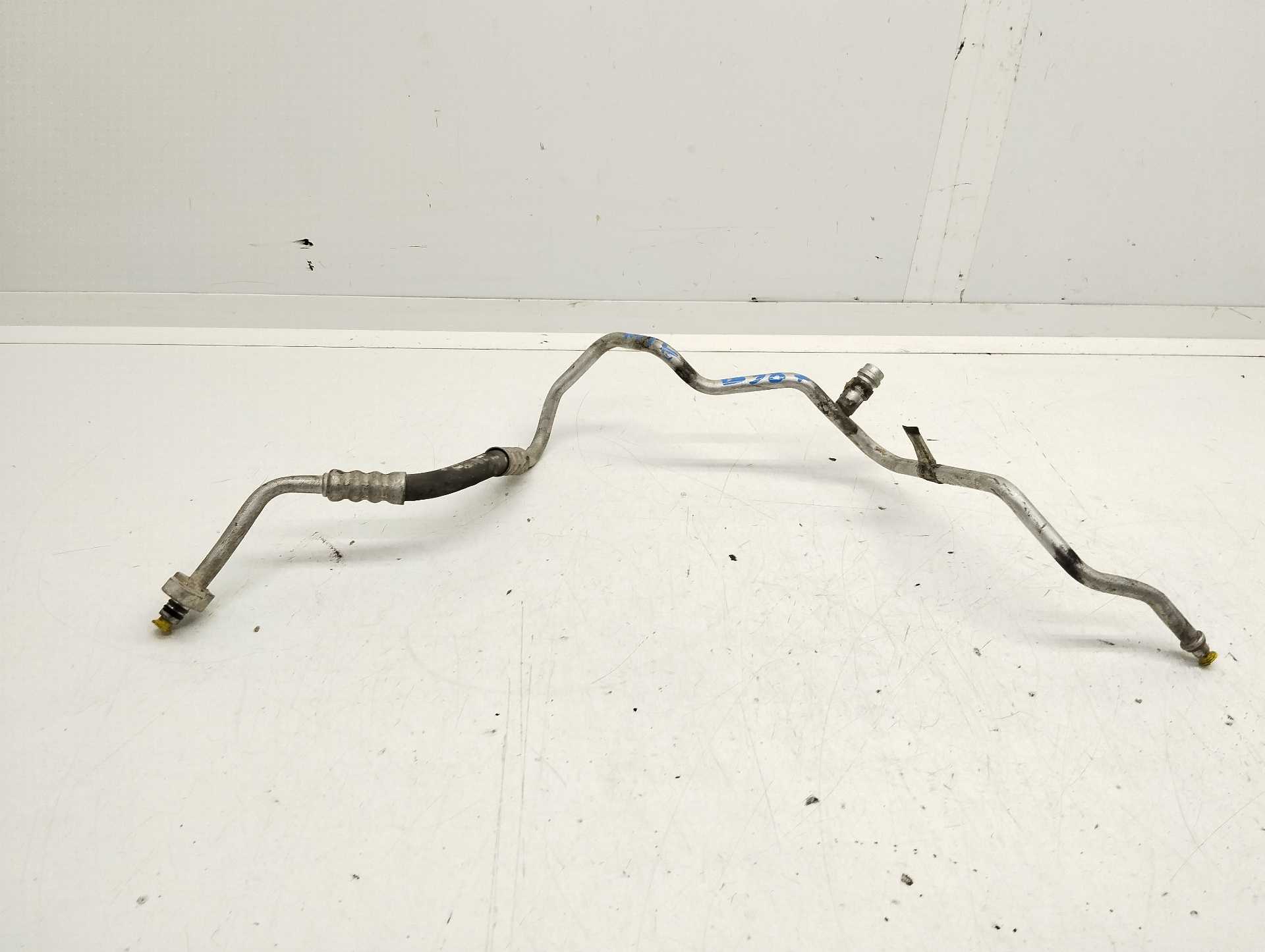 Recambio de tubos aire acondicionado para renault clio ii fase i (b/cbo) 1.2 referencia OEM IAM   