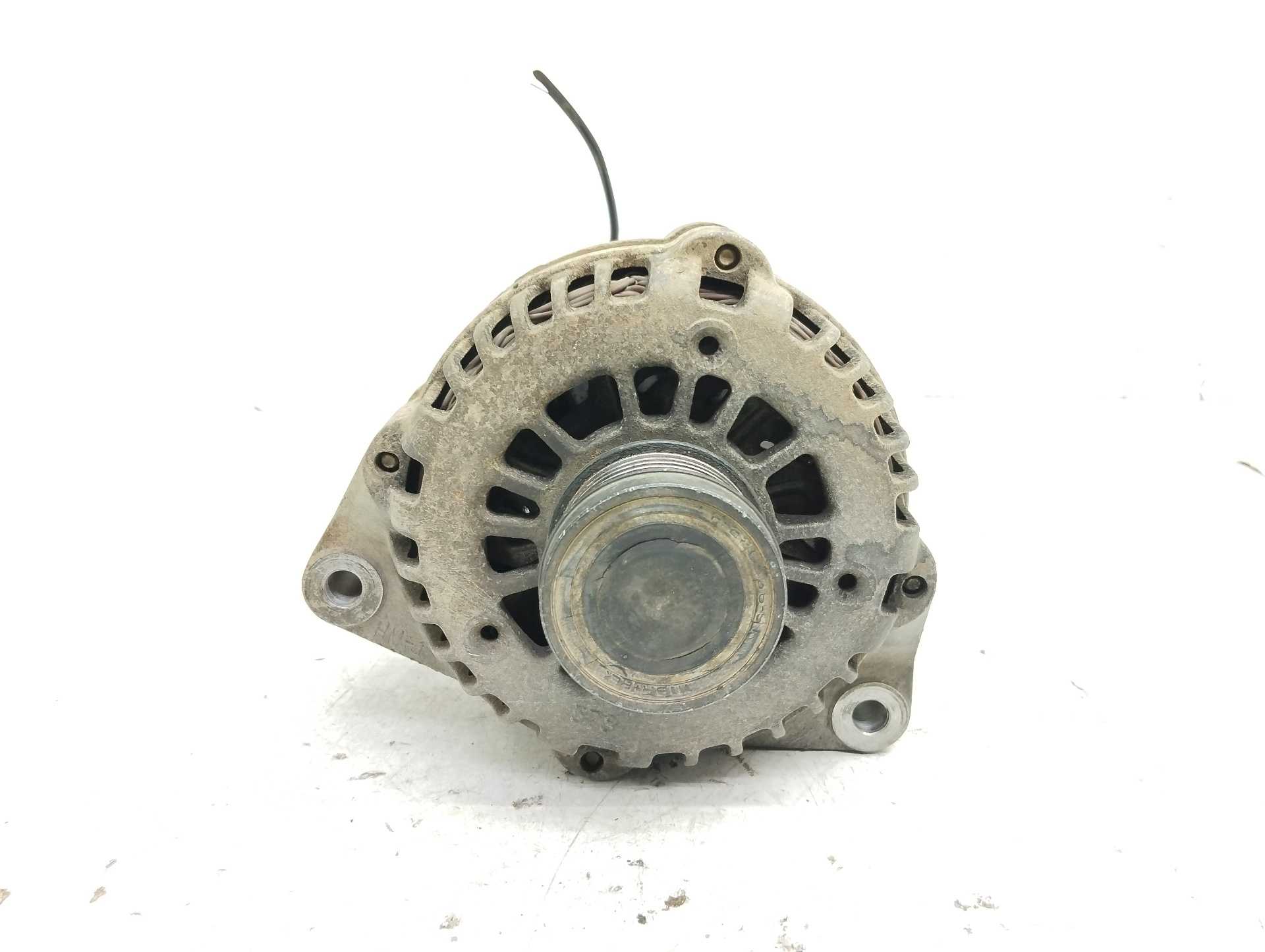 Recambio de alternador para ssangyong kyron 200 xdi limited referencia OEM IAM A6651540202  