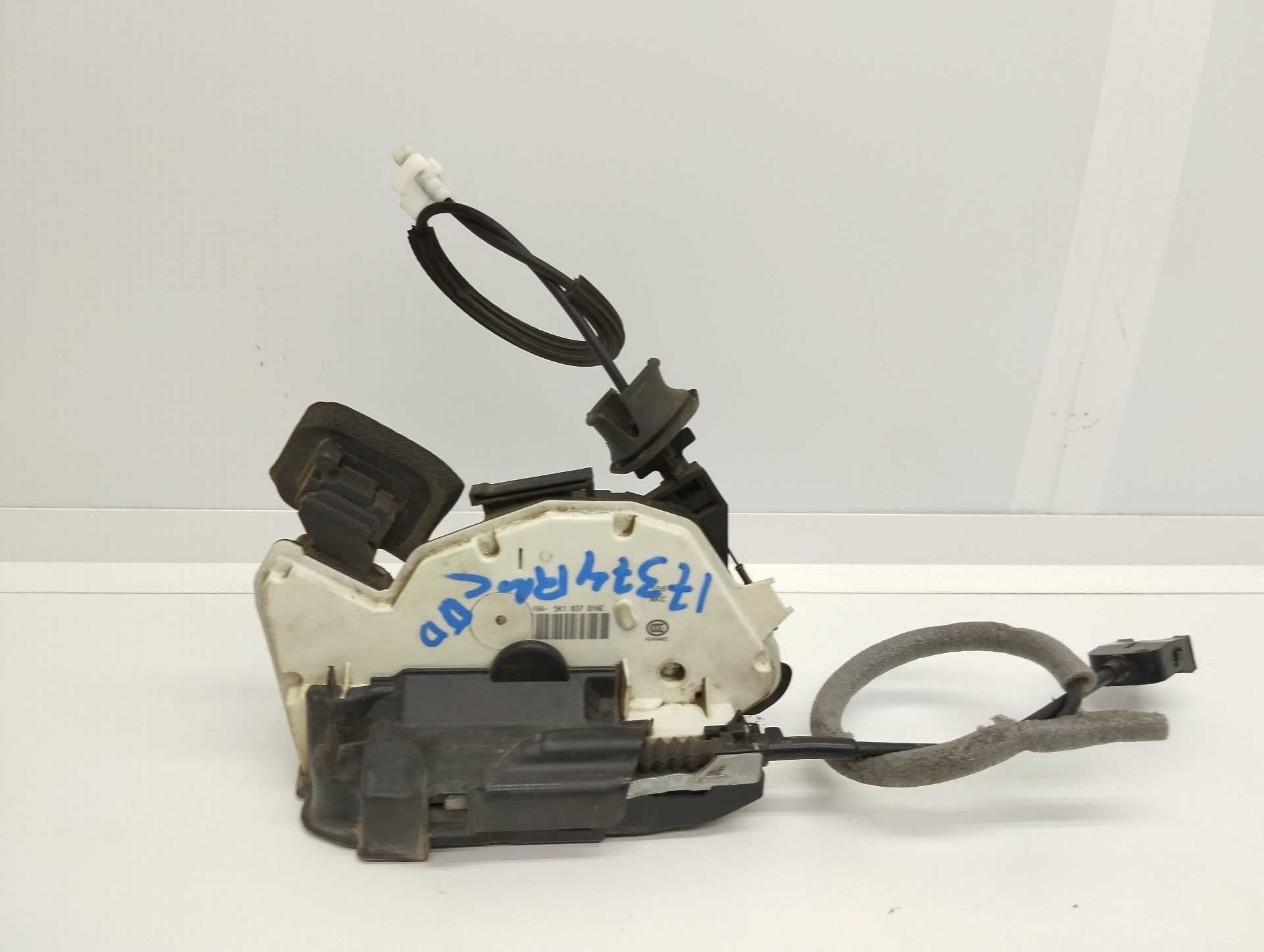 Recambio de cerradura puerta delantera derecha para seat leon (5f1) reference referencia OEM IAM 5K1837016E  