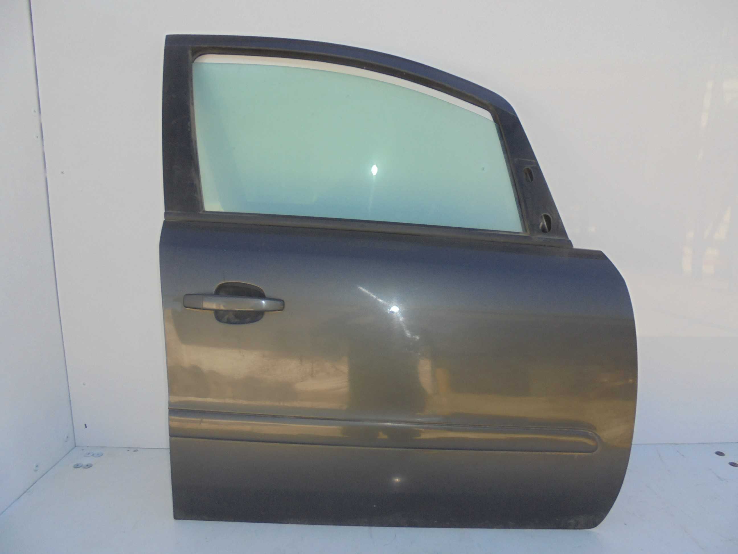 Recambio de puerta delantera derecha para opel zafira b cosmo referencia OEM IAM   
