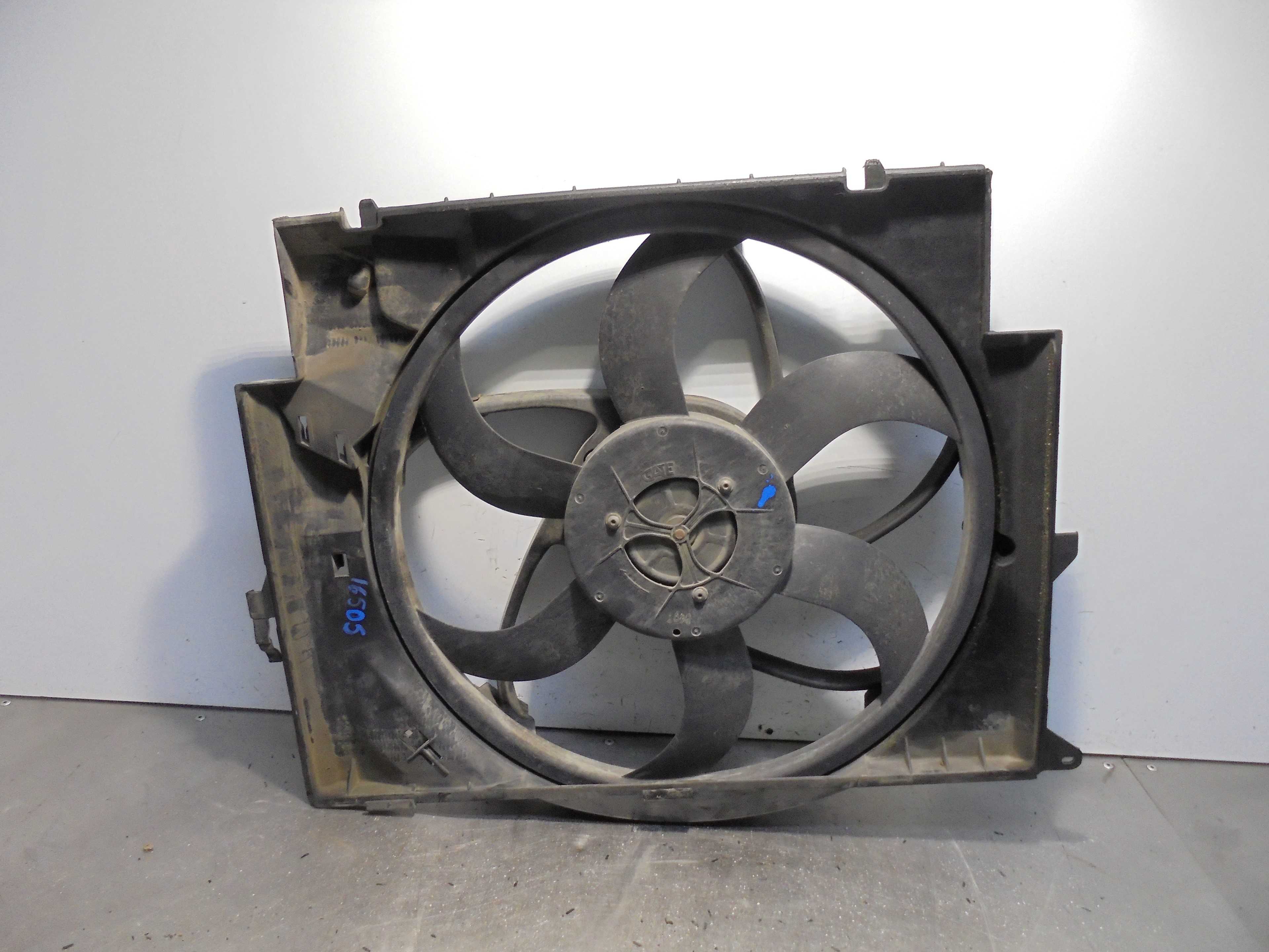 Recambio de electroventilador para bmw serie 3 berlina (e90) 320d referencia OEM IAM 16326937515 JOHNSON GATE 500038707