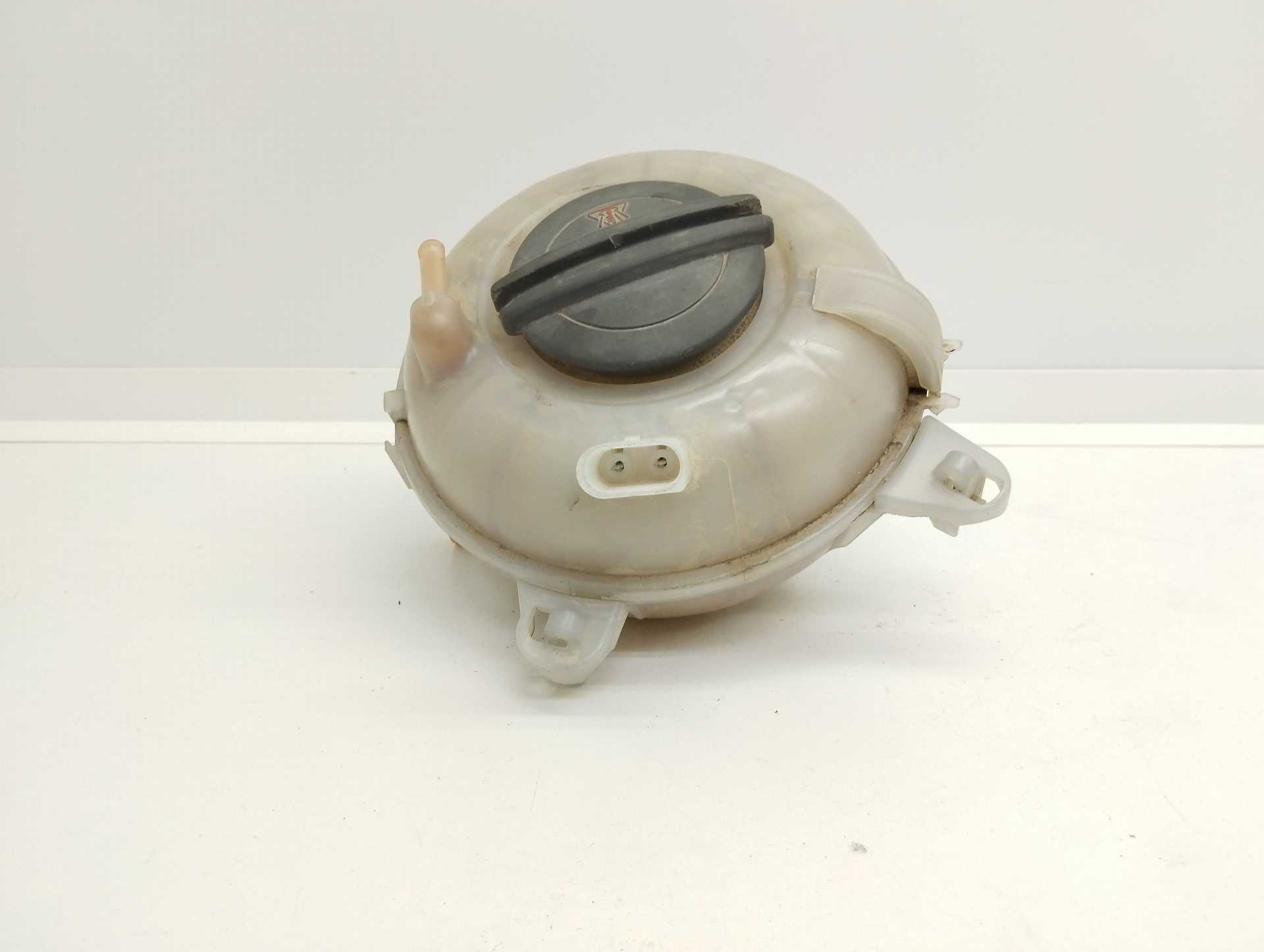 Recambio de deposito expansion para seat leon (5f1) reference referencia OEM IAM 5Q0121407G  