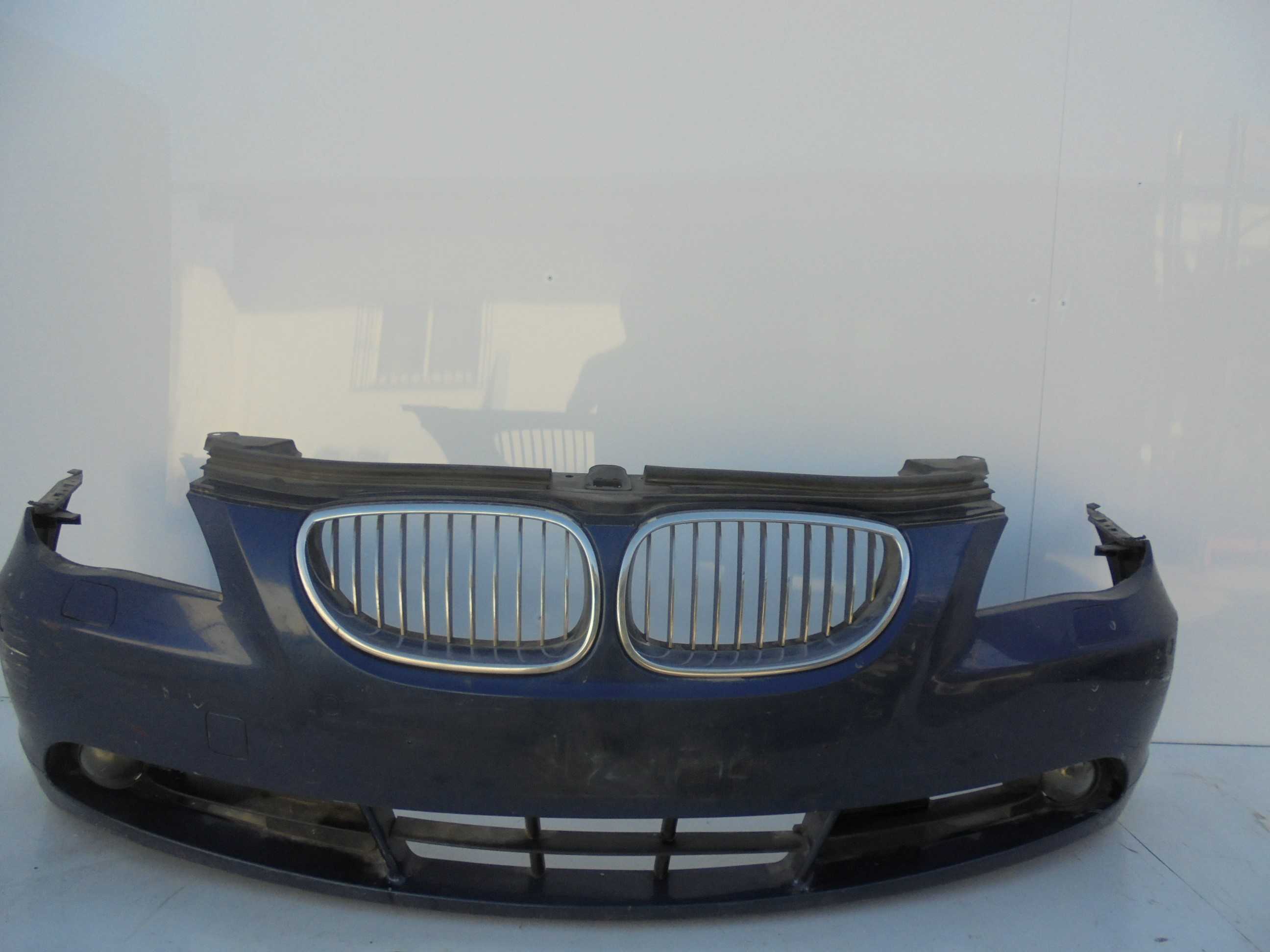 Recambio de paragolpes delantero para bmw serie 5 berlina (e60) 530d referencia OEM IAM   