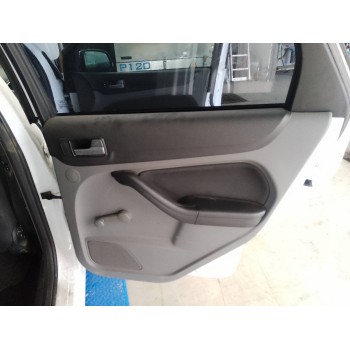 GUARNECIDO PUERTA TRASERA DERECHA 