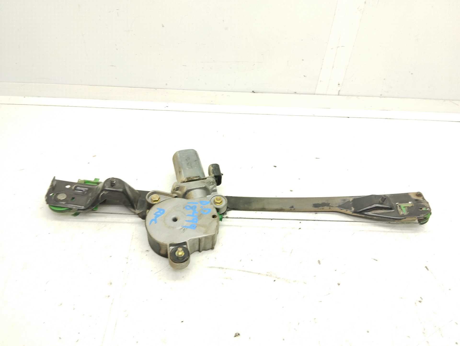 Recambio de elevalunas delantero derecho para fiat punto berlina (188) 1.2 8v referencia OEM IAM 46536311  