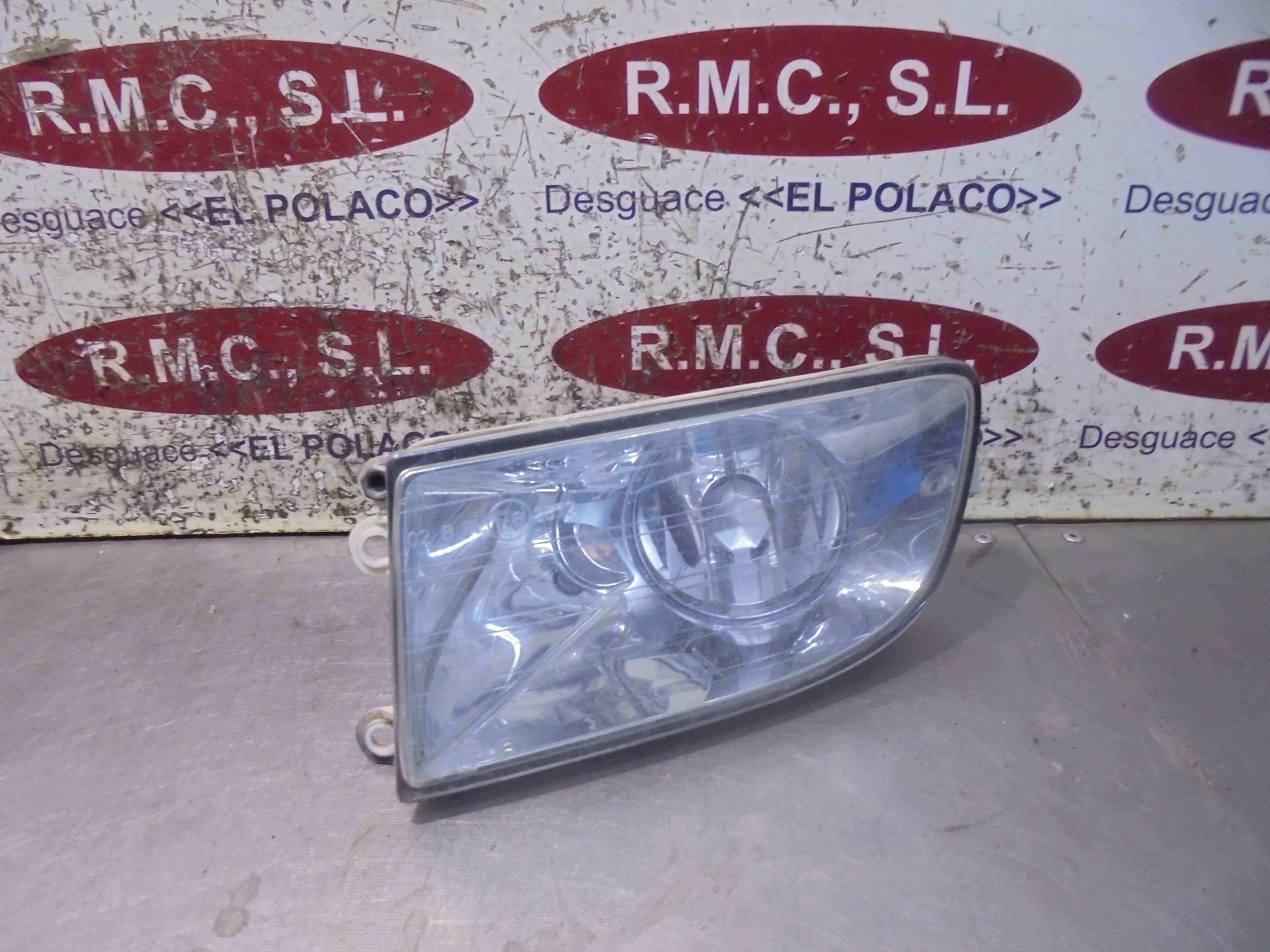Recambio de faro antiniebla izquierdo para skoda octavia berlina (1z3) edition 100 referencia OEM IAM 1Z0941699  
