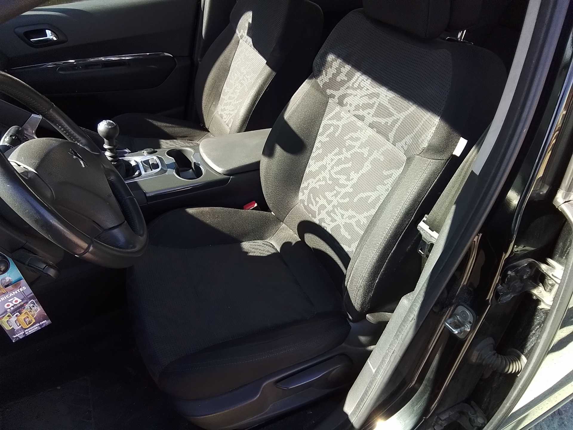 Recambio de asiento delantero izquierdo para peugeot 3008 premium referencia OEM IAM   