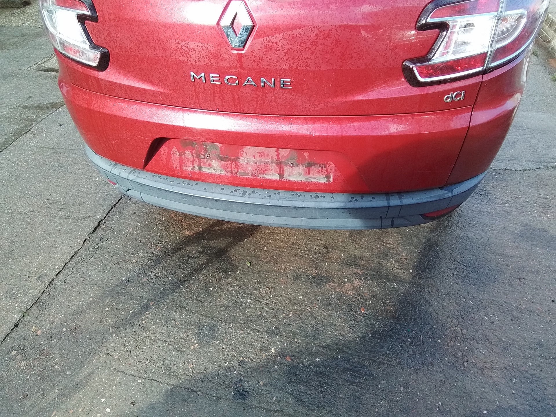 Recambio de paragolpes trasero para renault megane iii sport tourer business referencia OEM IAM   