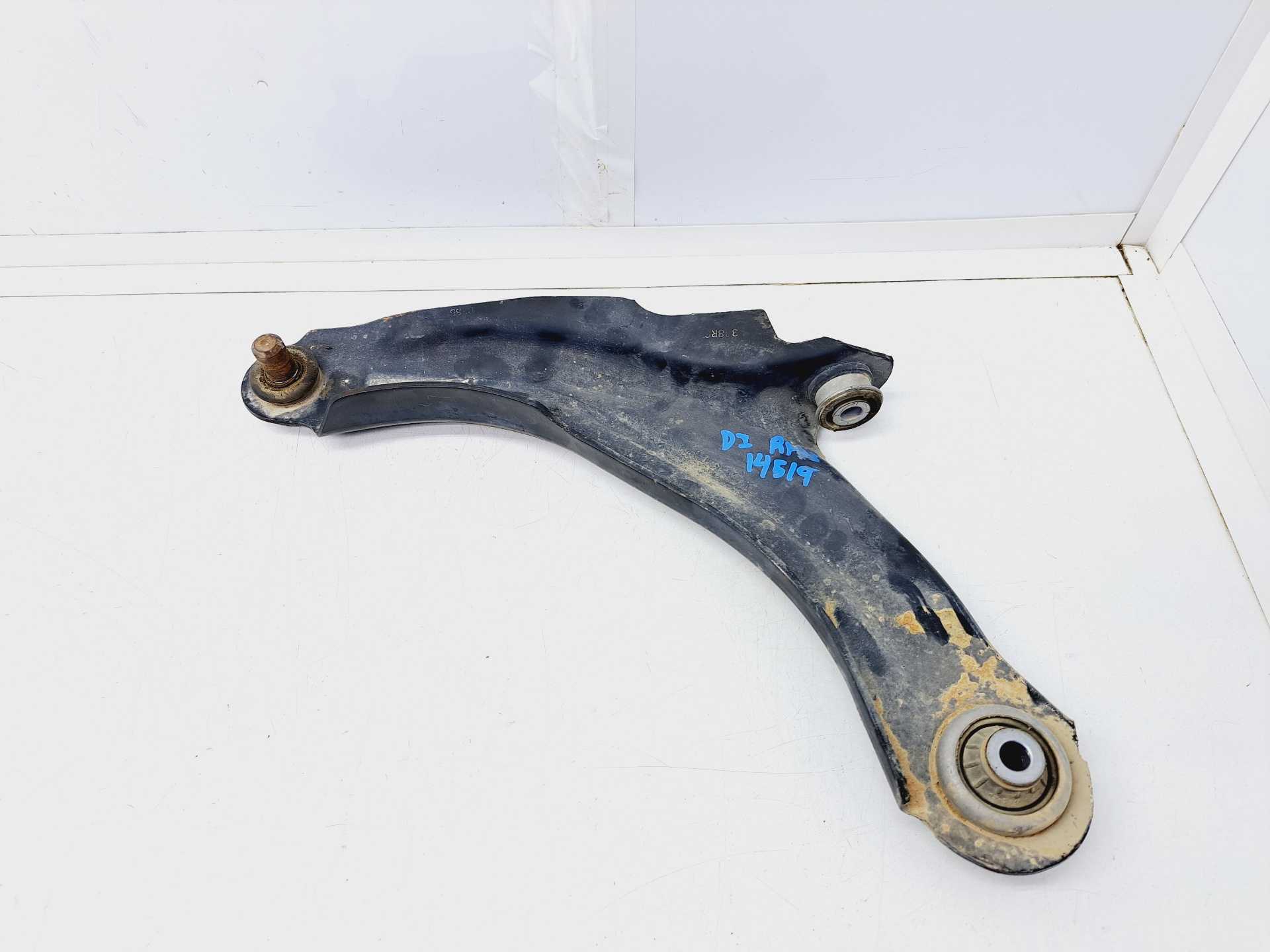 Recambio de brazo suspension inferior delantero izquierdo para renault clio iv grandtour dynamique referencia OEM IAM   