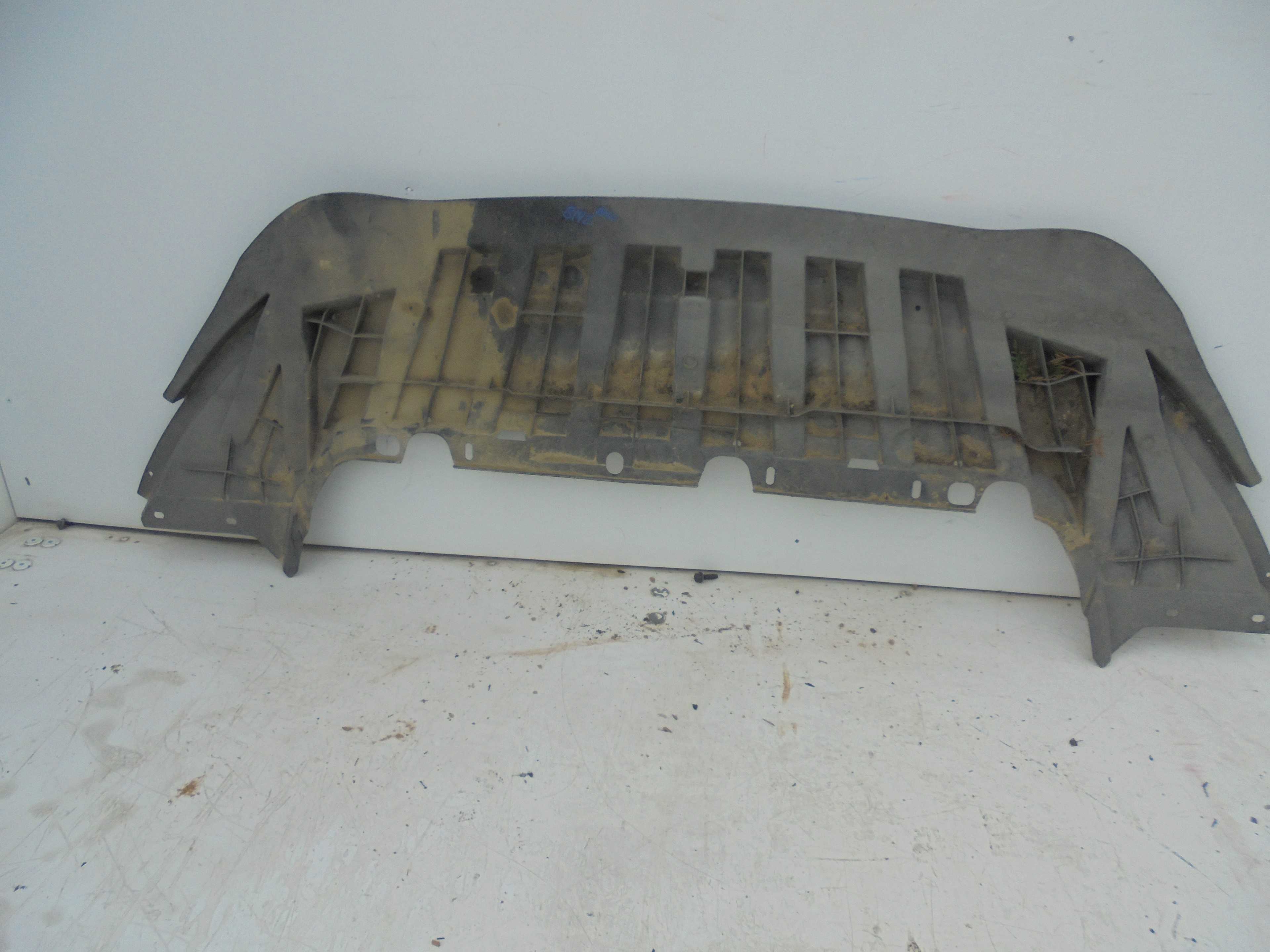 Recambio de cubrecarter para ford transit connect 1.5 tdci cat referencia OEM IAM   