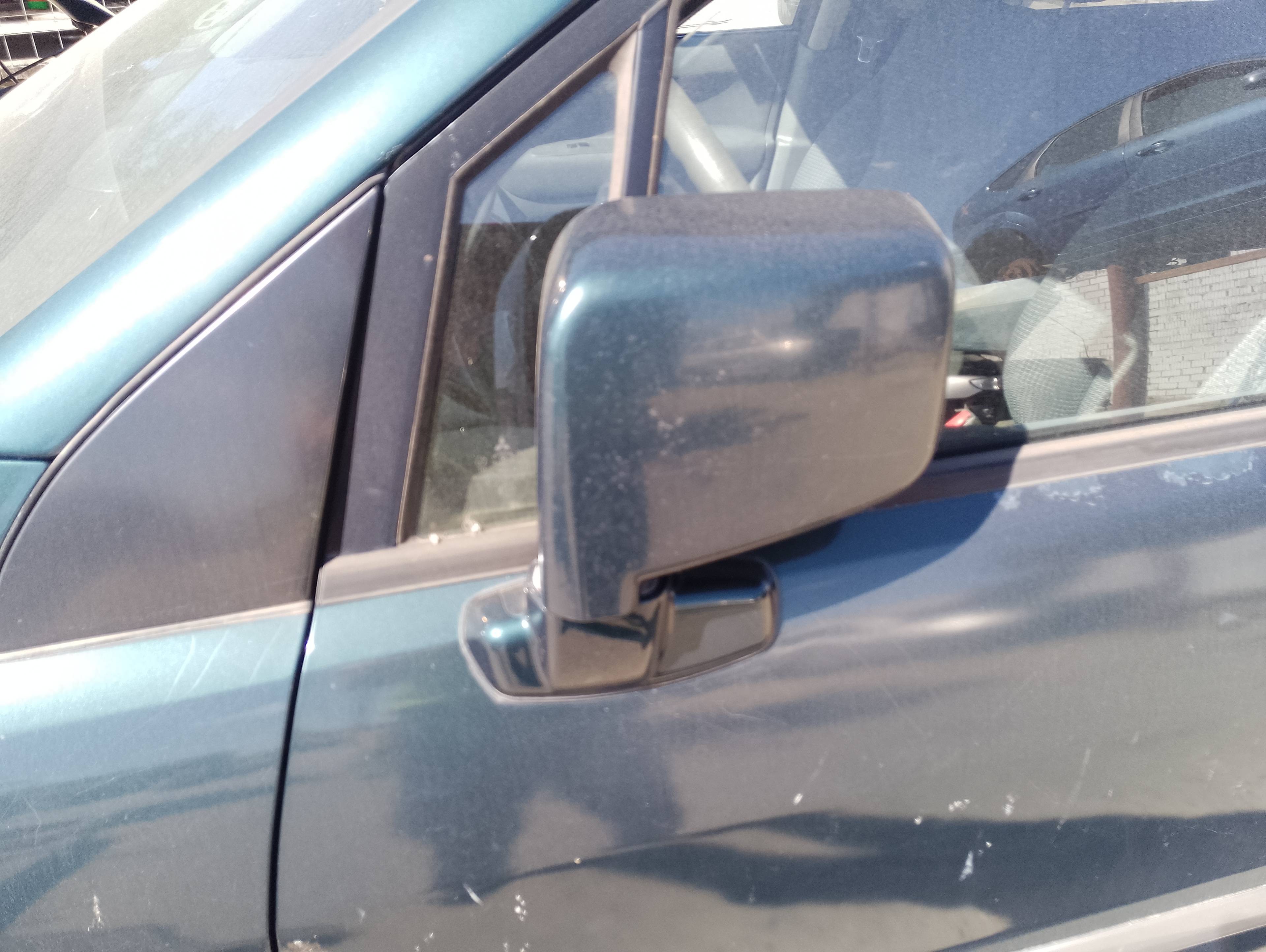 Recambio de retrovisor izquierdo para mitsubishi space wagon (n80/n90) 2,4 glx referencia OEM IAM   