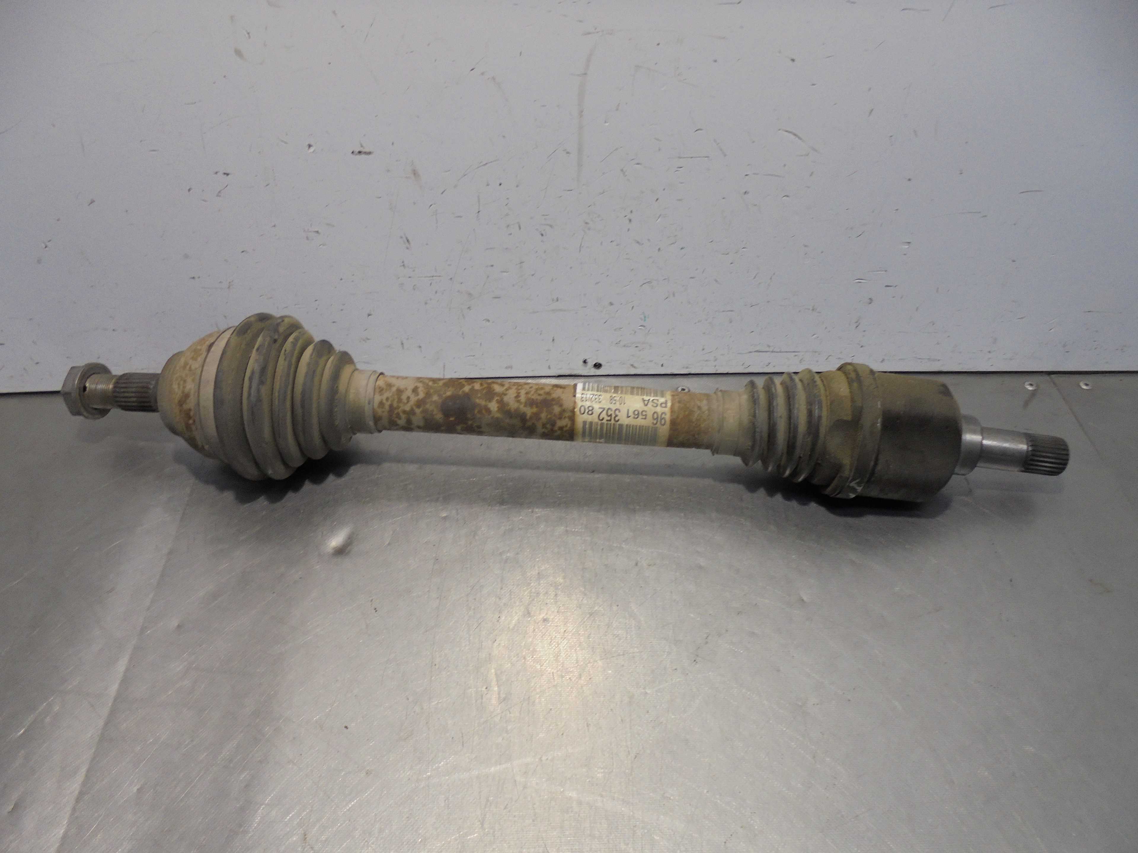 Recambio de transmision delantera izquierda para citroën c4 berlina collection referencia OEM IAM 9656135280  