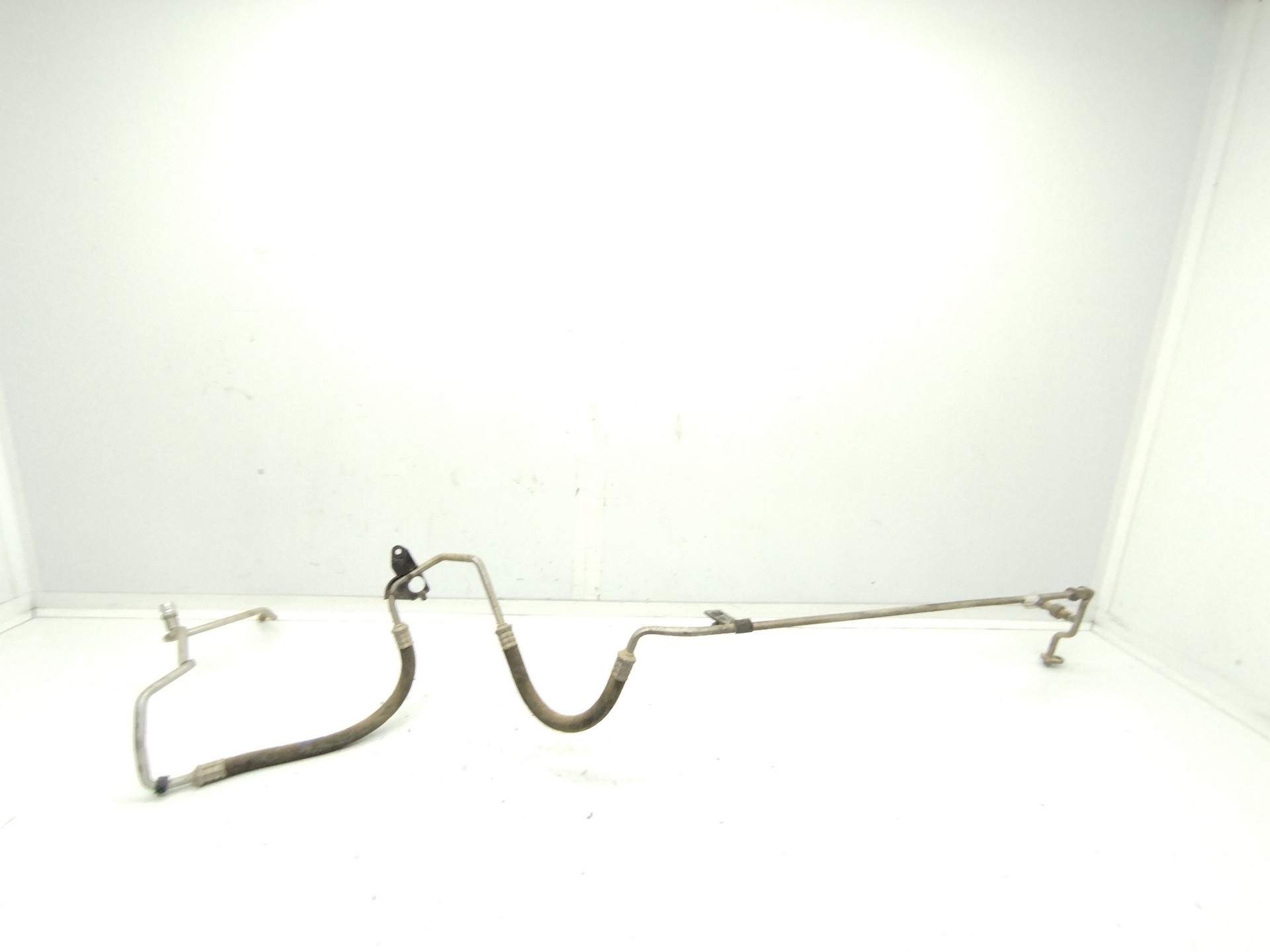 Recambio de tubos aire acondicionado para renault clio ii fase i (b/cbo) 1.2 referencia OEM IAM 8200086129  