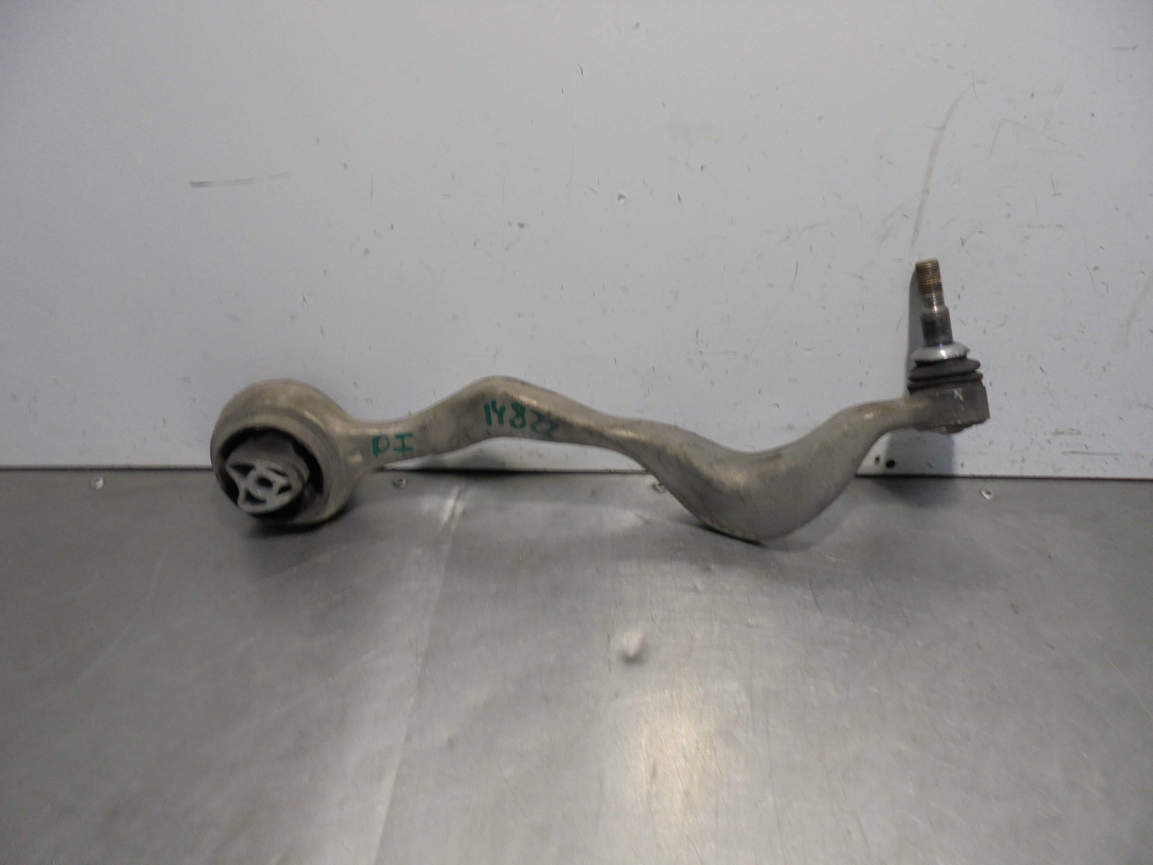 Recambio de brazo suspension inferior delantero izquierdo para bmw serie 3 berlina (e90) 320d efficientdynamics edition referenc