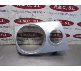 Recambio de rejilla delantera para nissan terrano/terrano.ii (r20) avenue referencia OEM IAM 1966I01 624117 