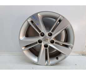 LLANTA R17 