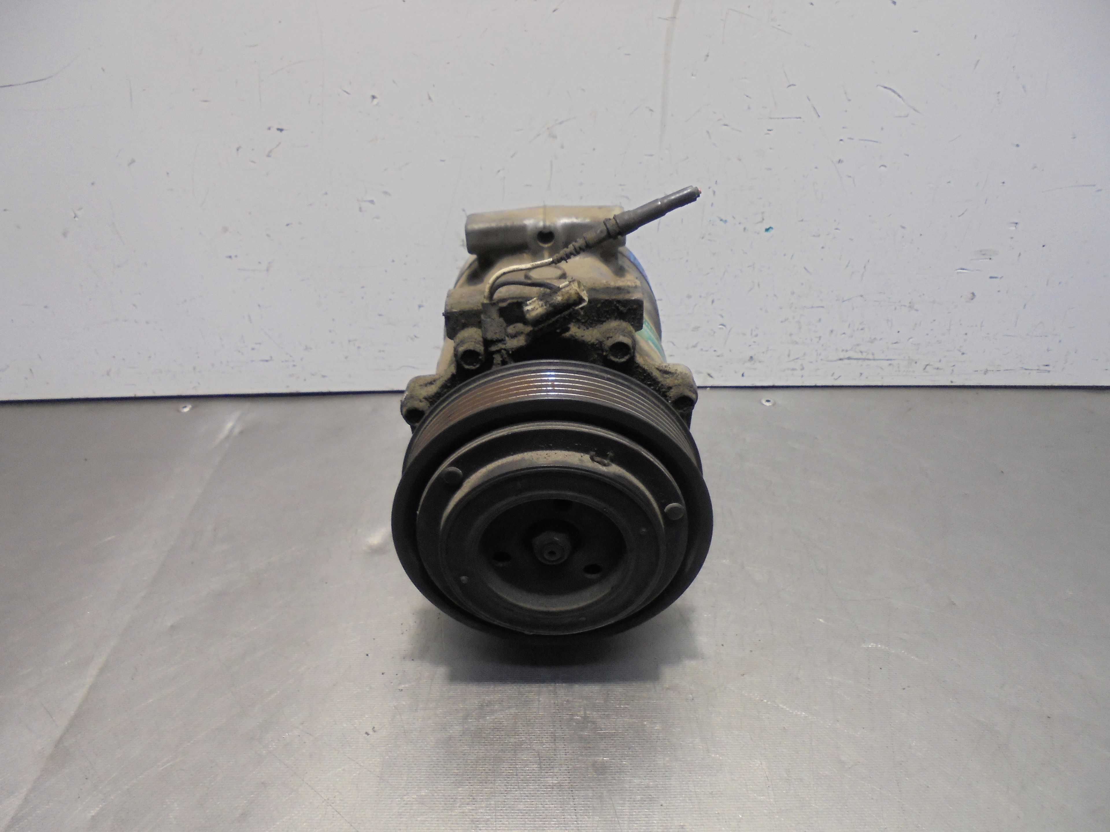 Recambio de compresor aire acondicionado para renault laguna (b56) 2.2 d anade referencia OEM IAM 7700111298 SANDEN 