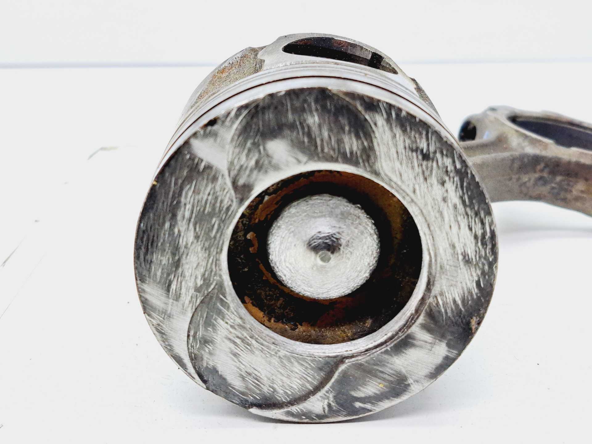 Recambio de piston para toyota auris active referencia OEM IAM   