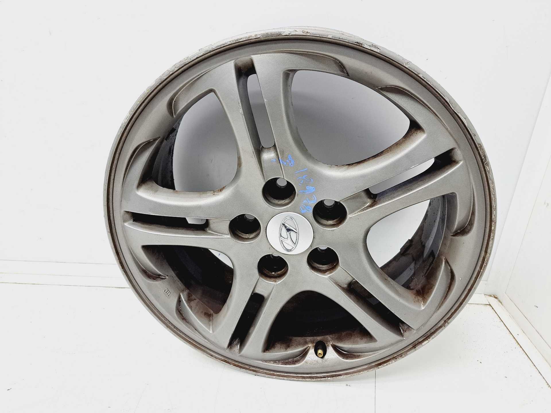 Recambio de llanta para hyundai coupe (gk) 2.0 fx full referencia OEM IAM R17 529102C200 