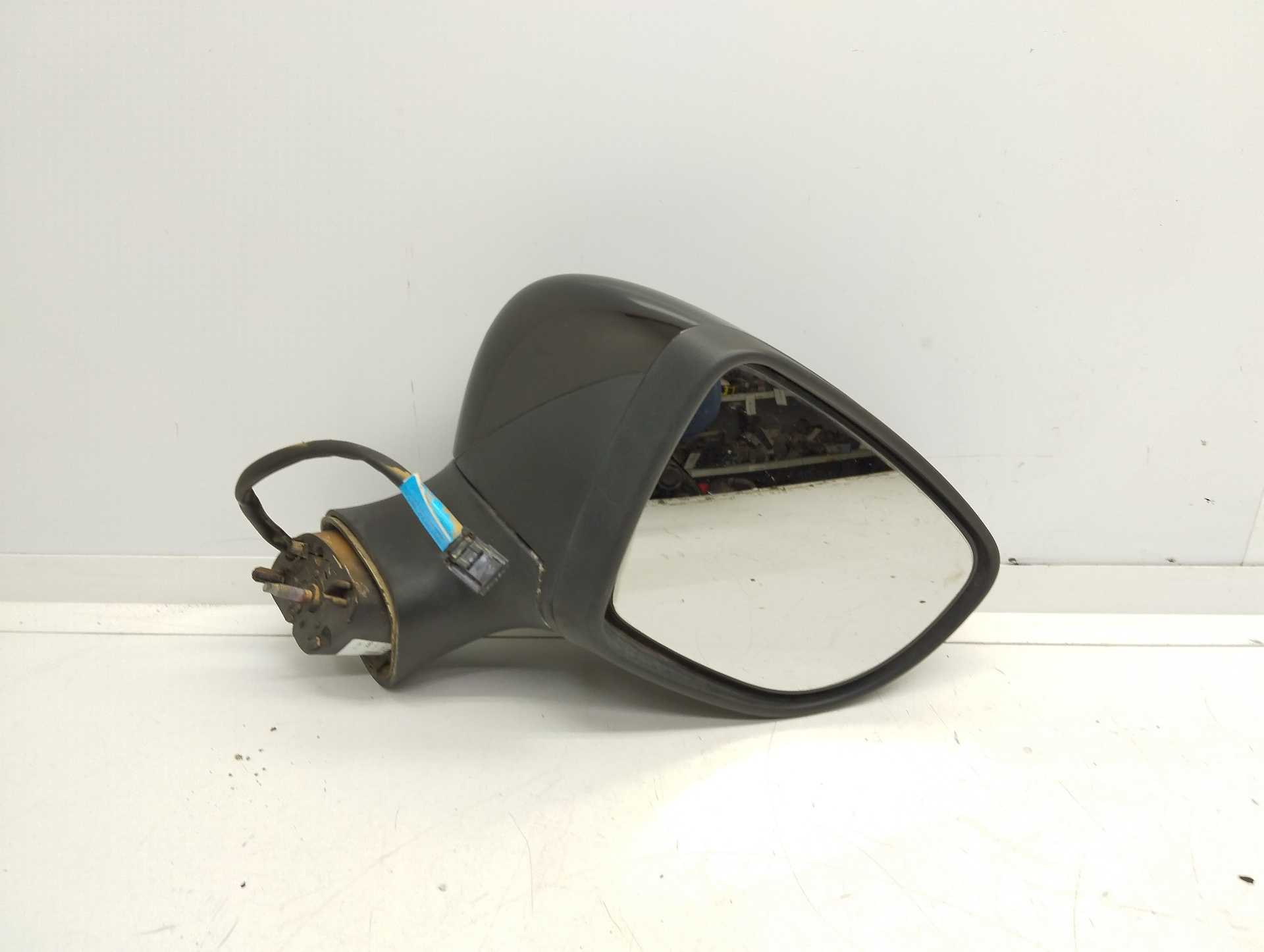 Recambio de retrovisor derecho para renault clio iv grandtour dynamique referencia OEM IAM 963016264R  