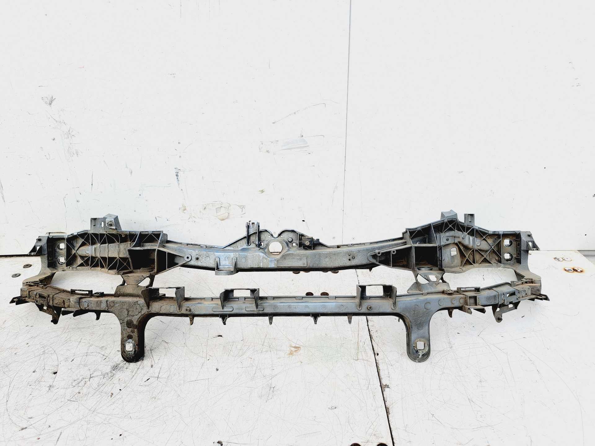 Recambio de panel frontal para ford focus c-max (cap) ambiente (d) referencia OEM IAM   