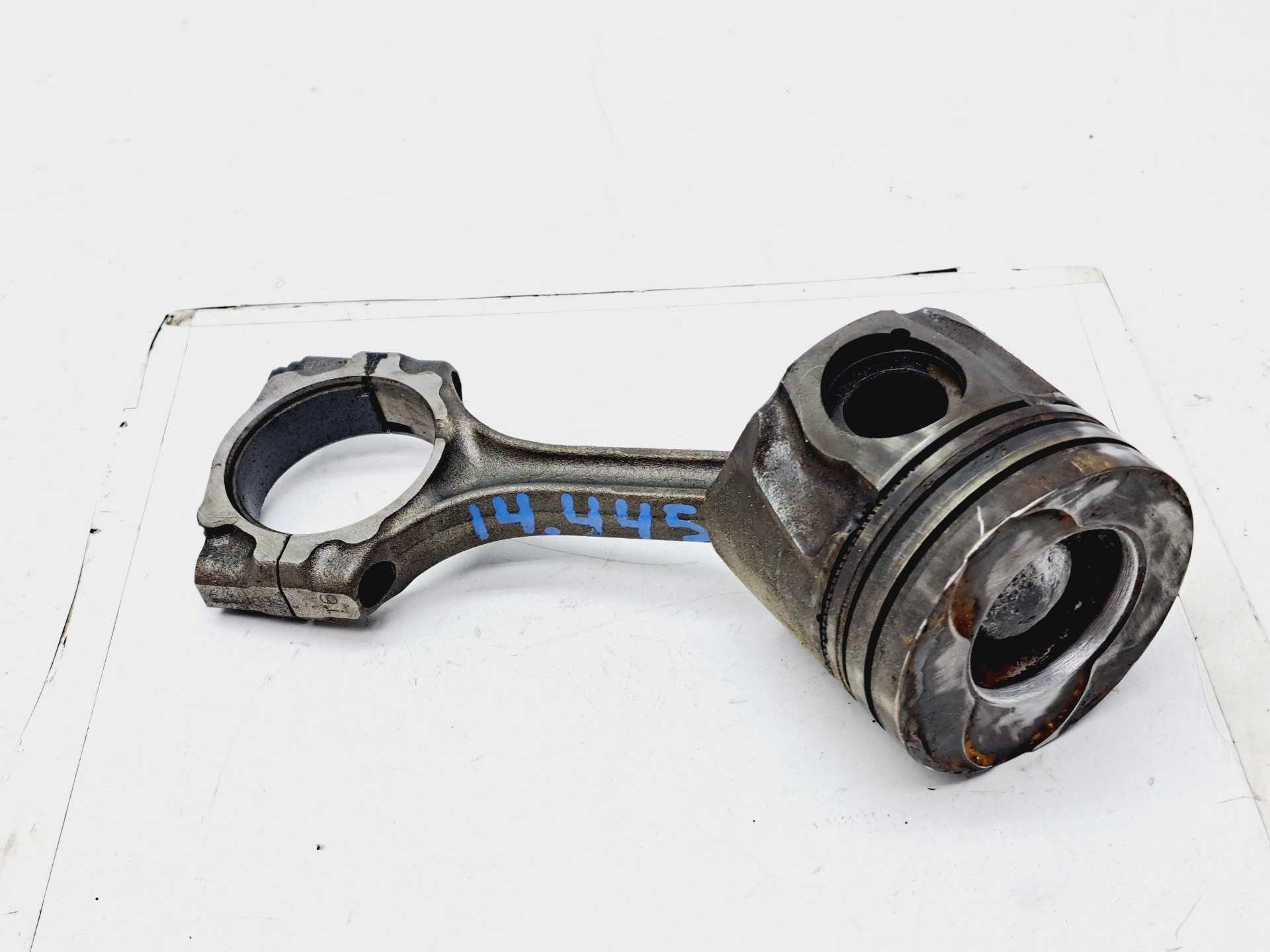 Recambio de piston para toyota auris active referencia OEM IAM   