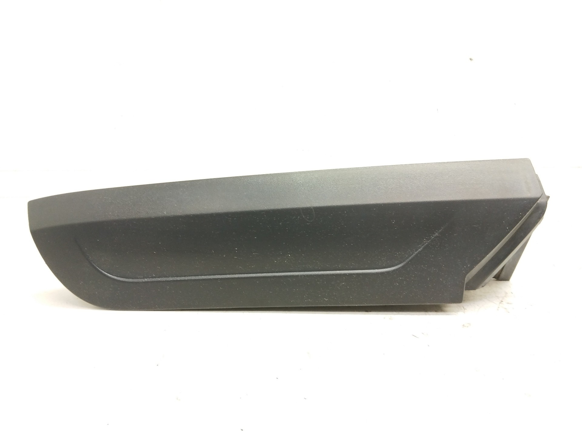 Recambio de molduras traseras para ford transit connect kombi trend largo referencia OEM IAM DT1113477A  