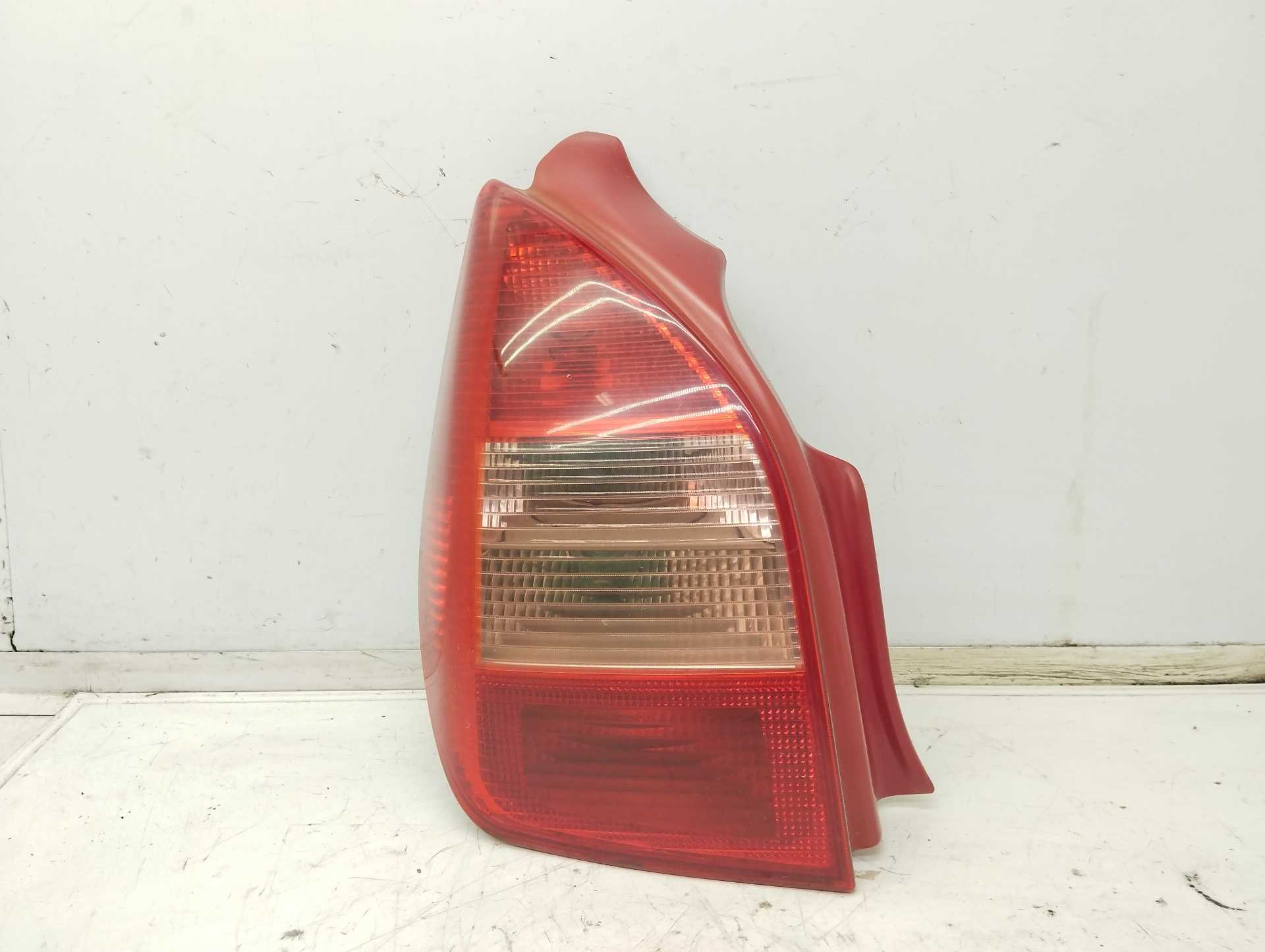 Recambio de piloto trasero izquierdo para citroën c2 furio referencia OEM IAM 9649864580  
