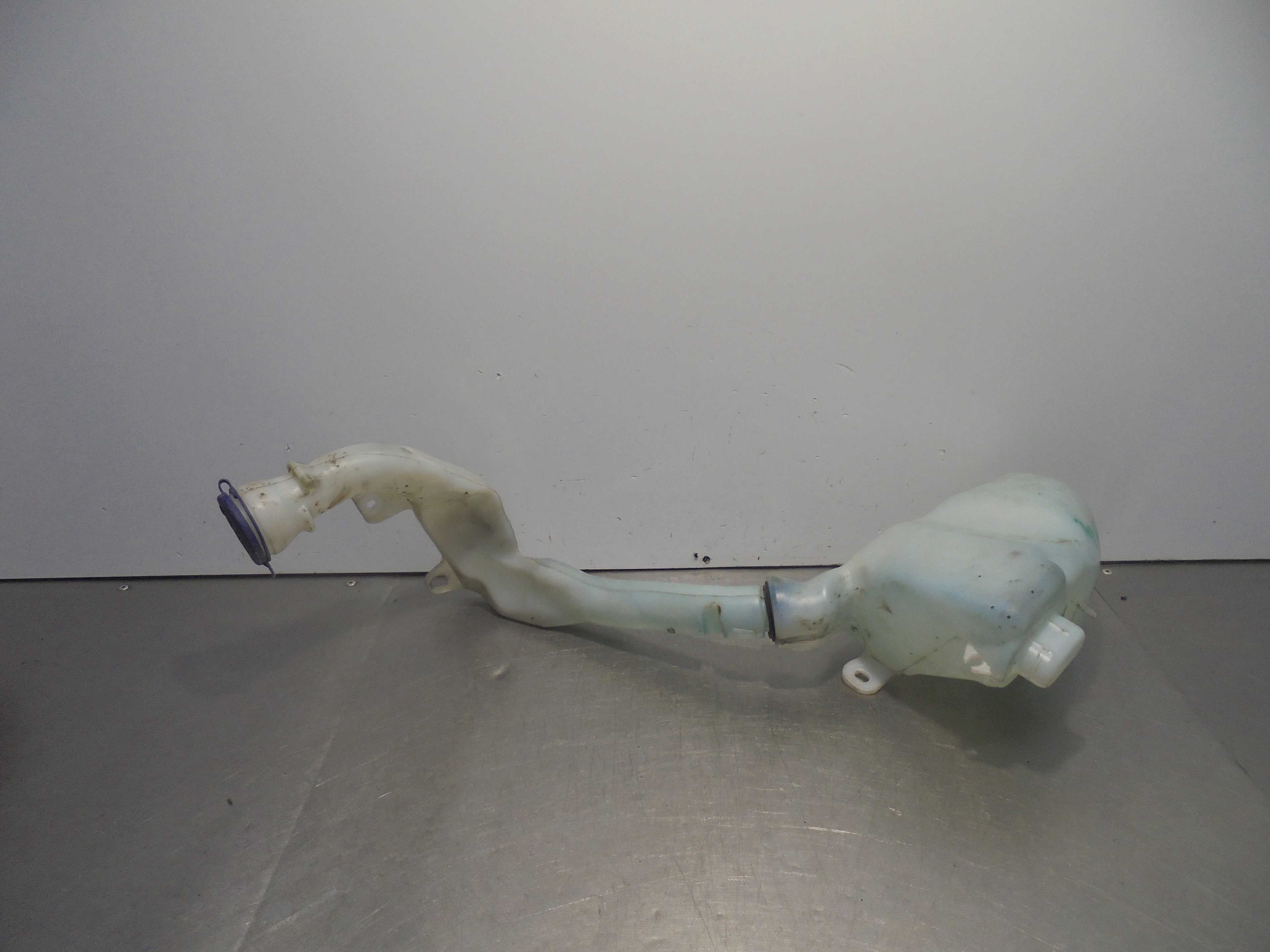 Recambio de deposito limpia para peugeot 208 1.6 16v hdi fap referencia OEM IAM 968398868000  