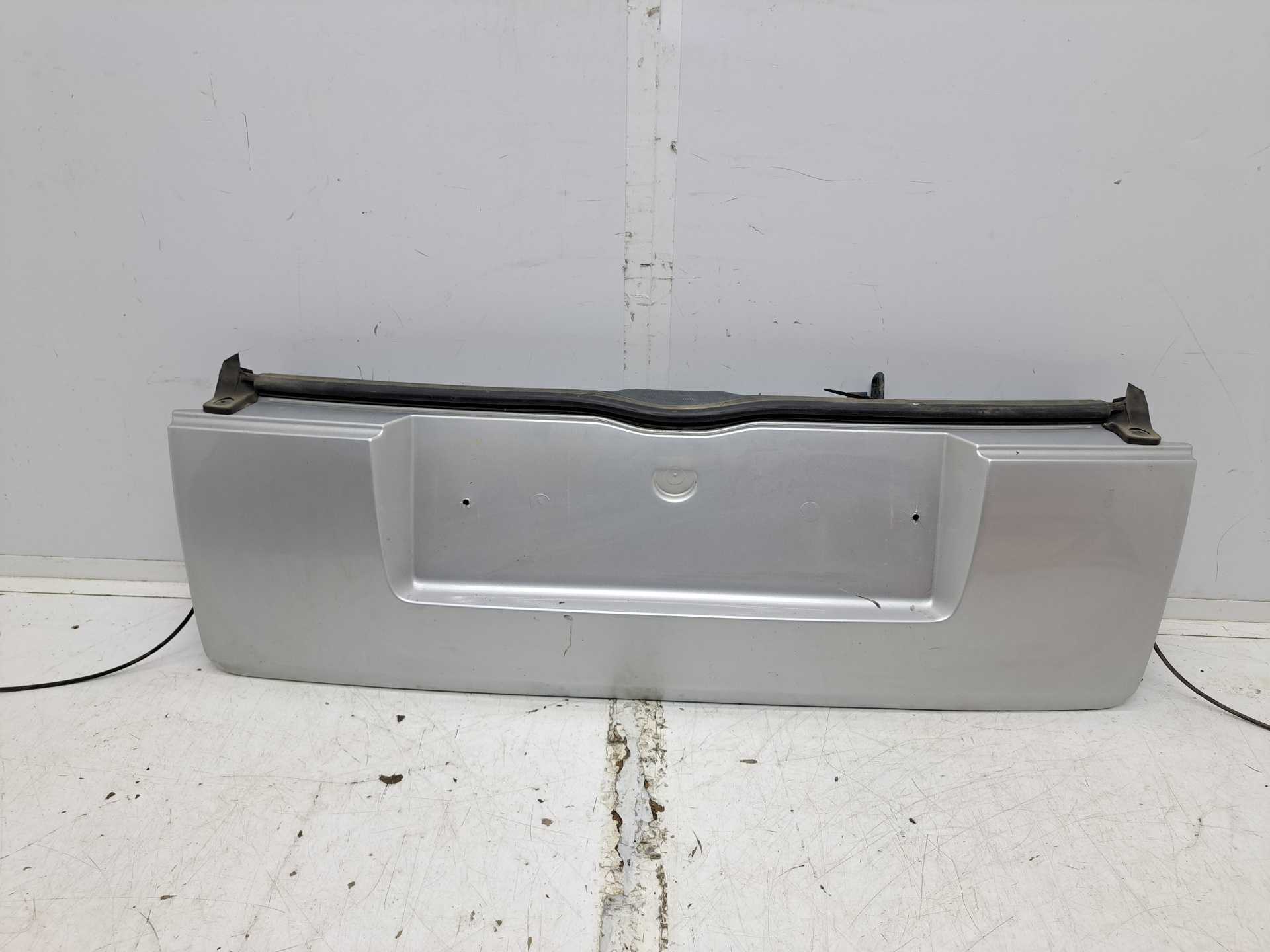 Recambio de porton trasero para citroën c2 furio referencia OEM IAM   