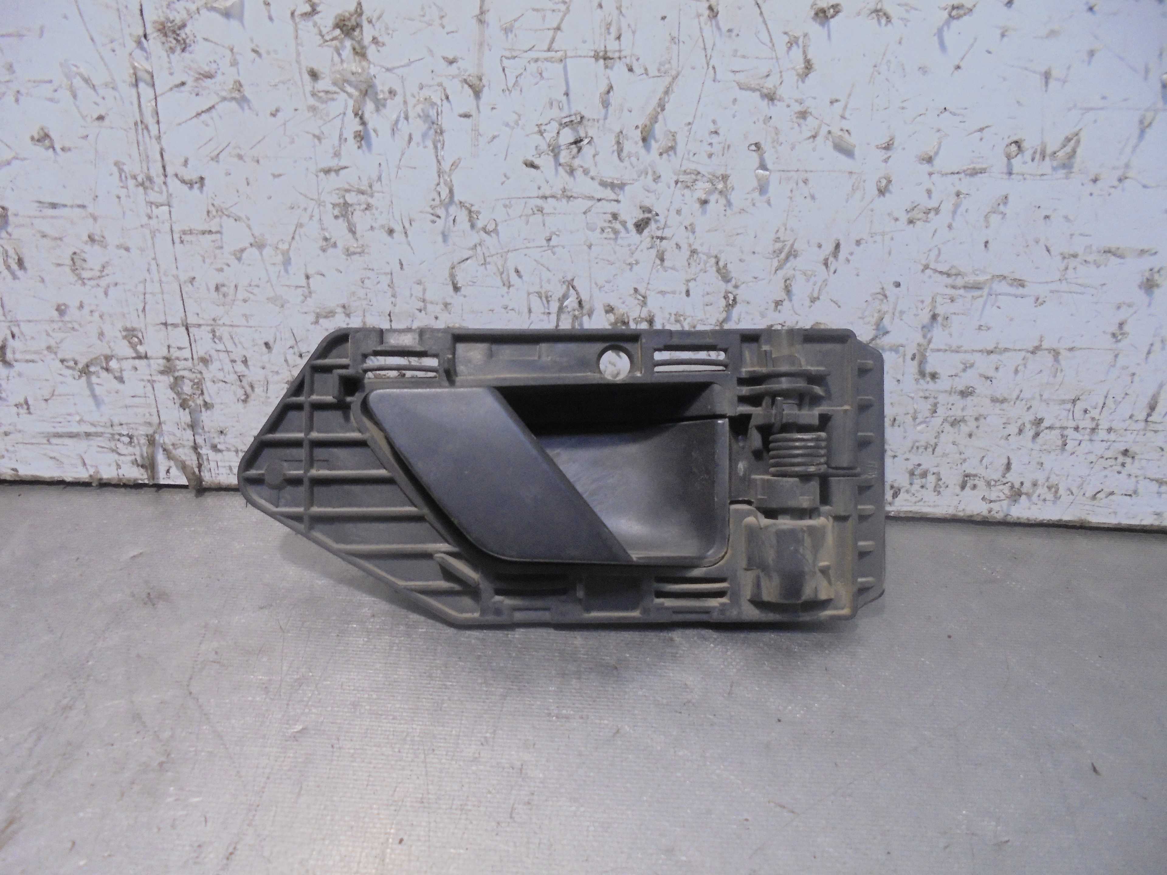 Recambio de maneta interior delantera derecha para citroën berlingo 1.9 600 d furg. referencia OEM IAM 9621422877  
