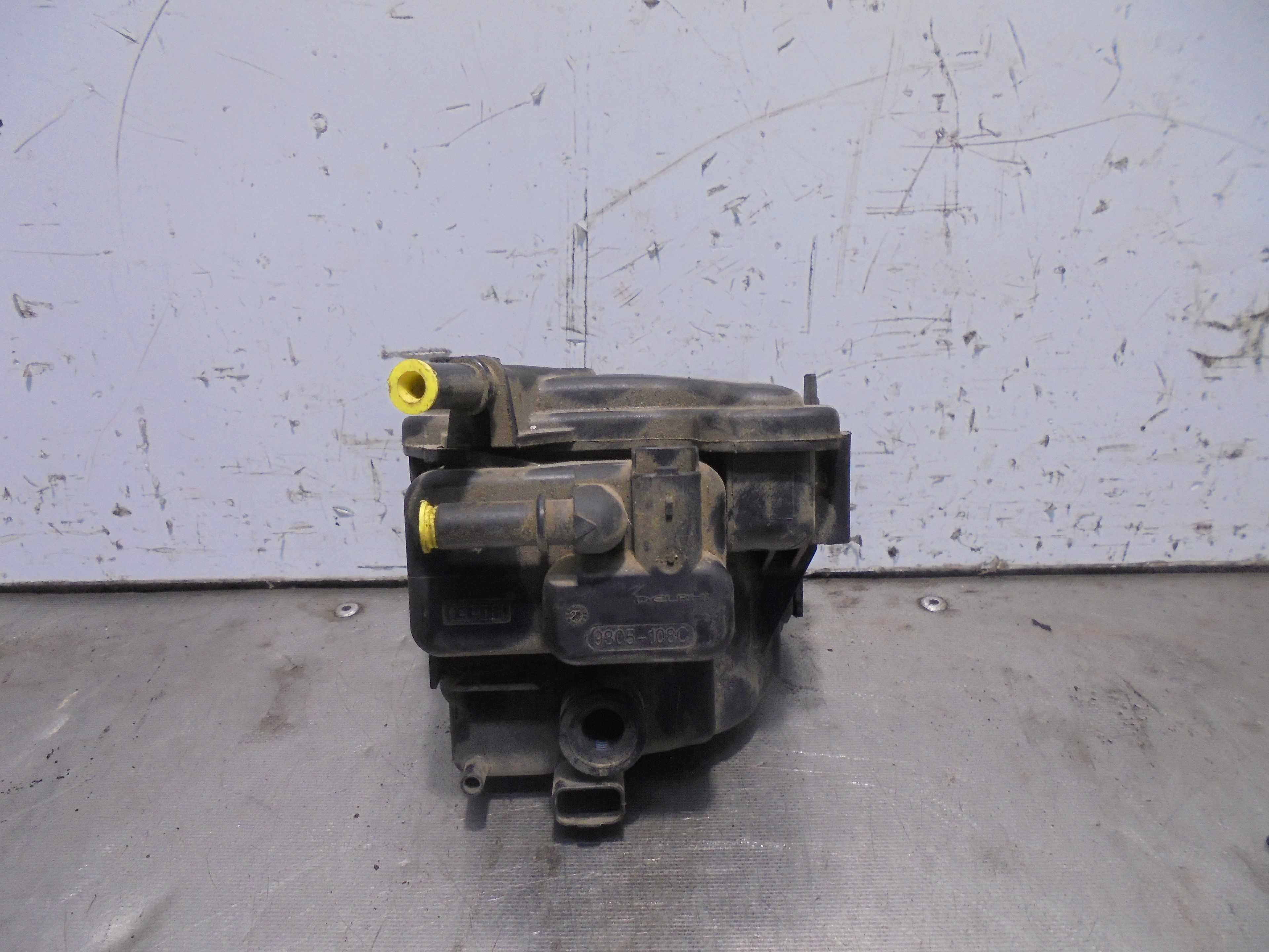 Recambio de soporte filtro gasoil para citroën c4 berlina collection referencia OEM IAM 9305108C PURFLUX 