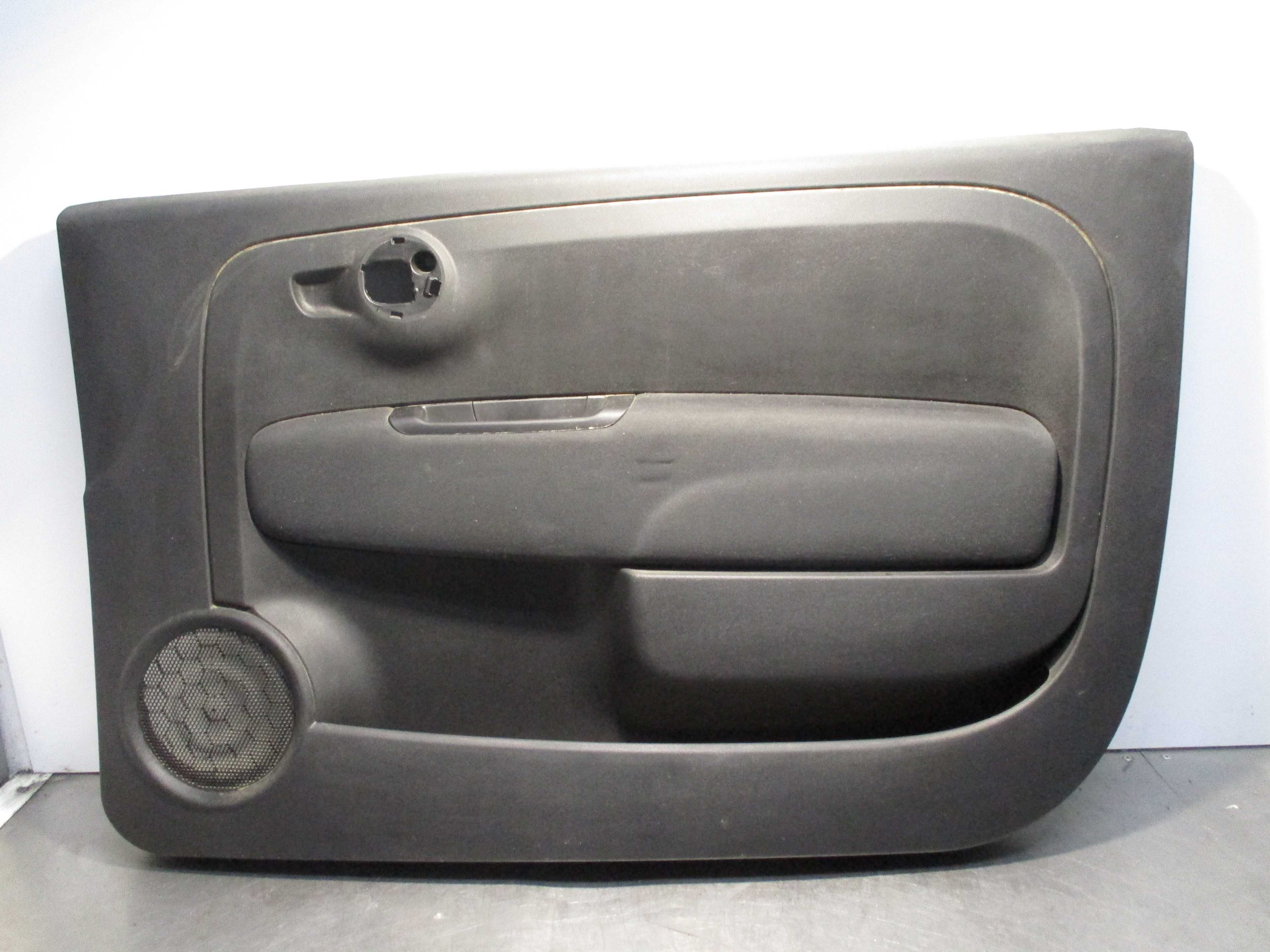 Recambio de guarnecido puerta delantera derecha para fiat nuova 500 (150) blackjack referencia OEM IAM 1500134  