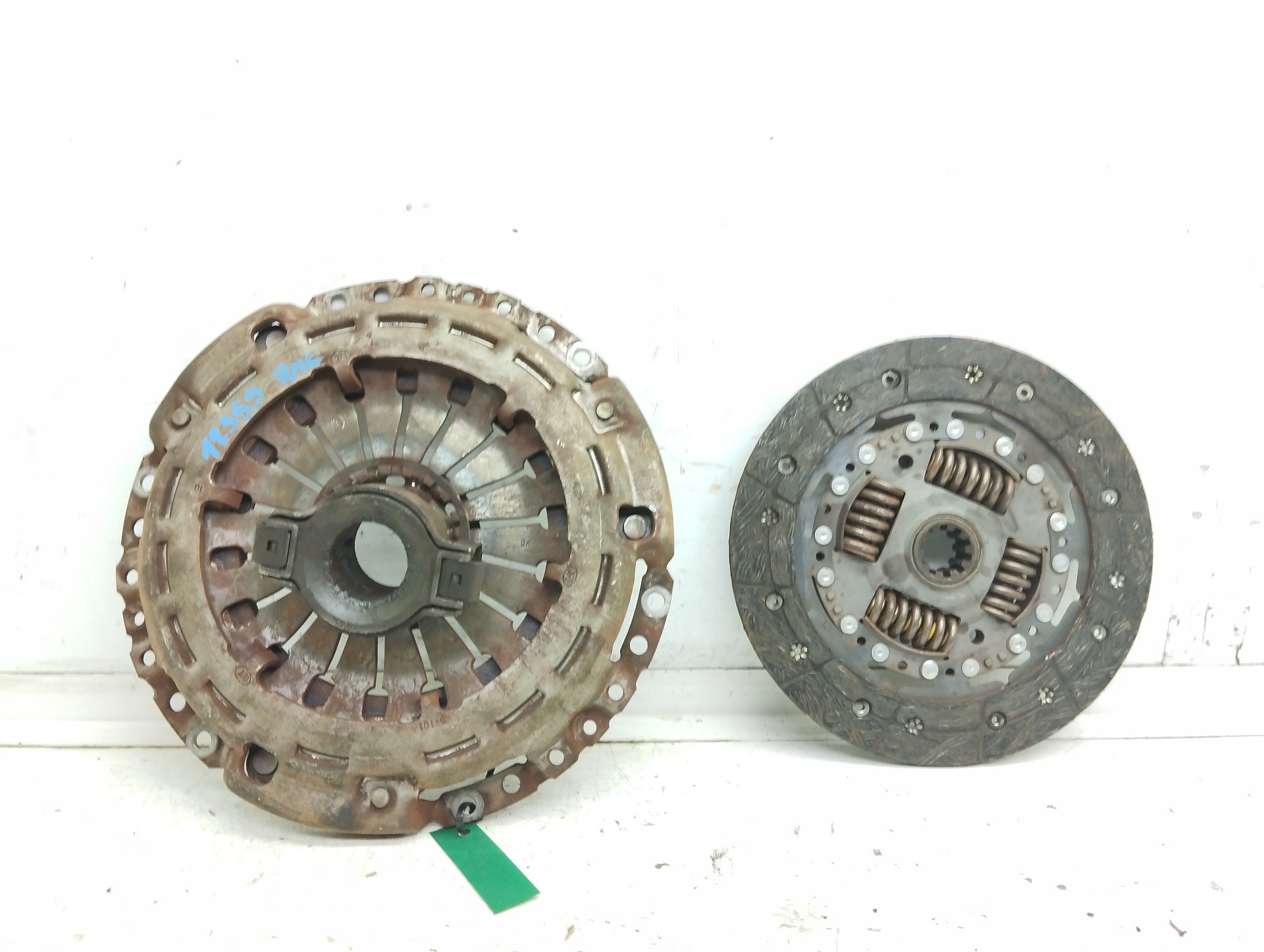Recambio de kit embrague para renault 110 referencia OEM IAM   