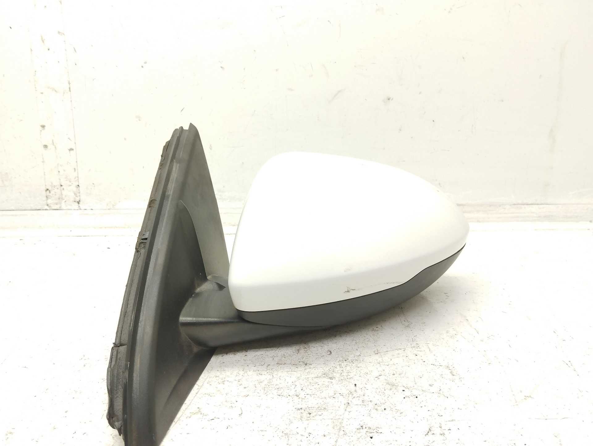 Recambio de retrovisor izquierdo para opel insignia grand sport 1.6 cdti dpf referencia OEM IAM GM39075347U  